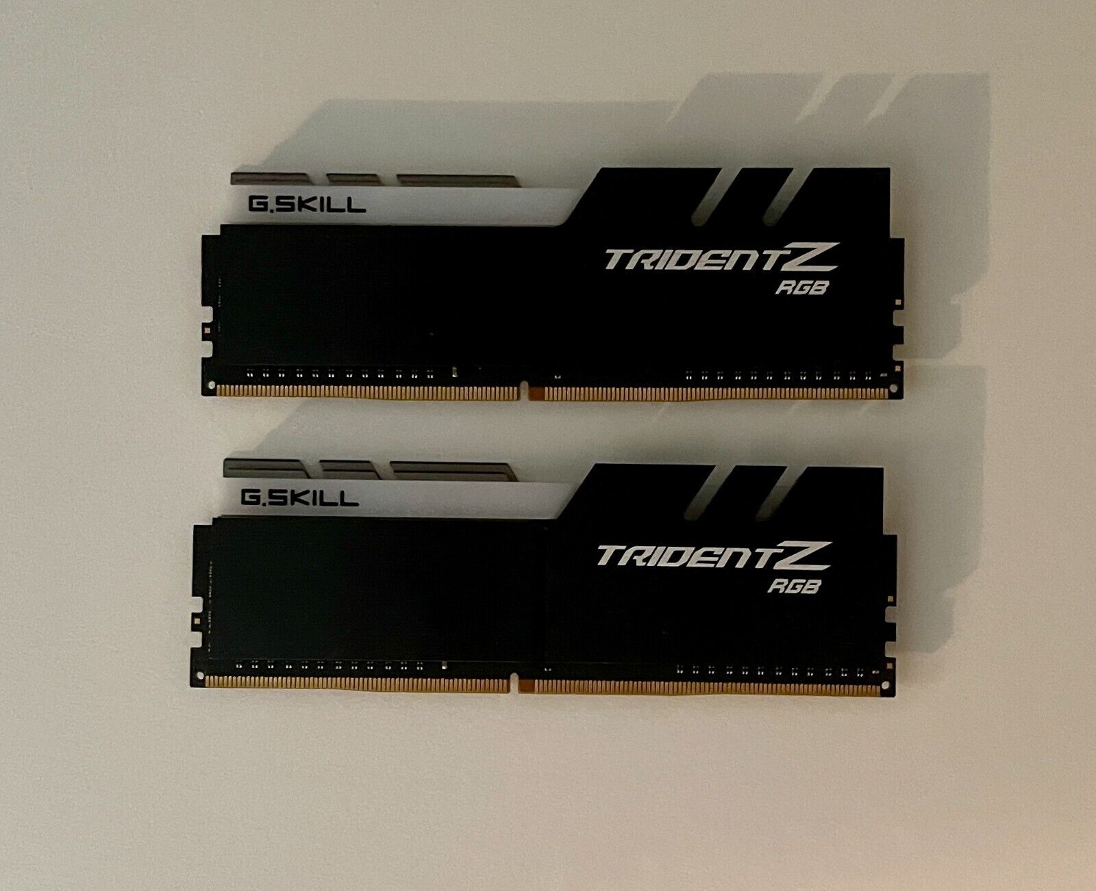 G.skill TridentZ RGB Series 16gb (2 X 8gb) Ddr4 3200 