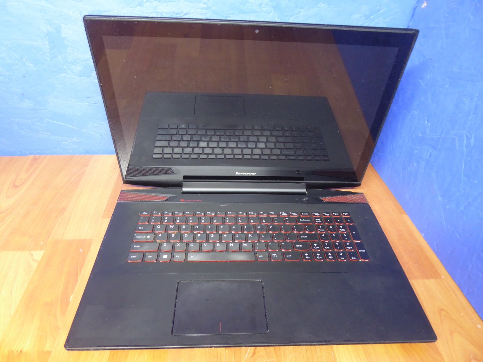 LENOVO y70-70 TOUCH 17.3" LAPTOP for parts or fix - sold as-is as pictured 80du