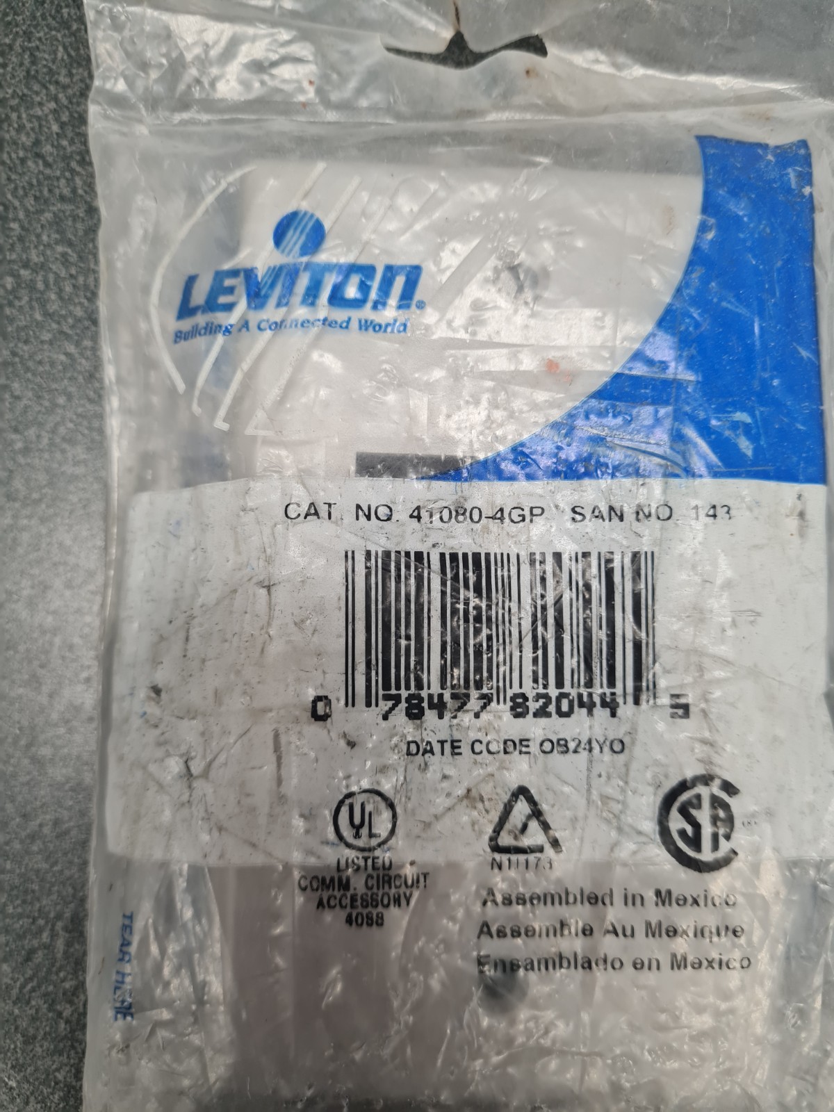 Leviton 41080-4GP Single-Gang Quickport Wallplate 4-Port Gray
