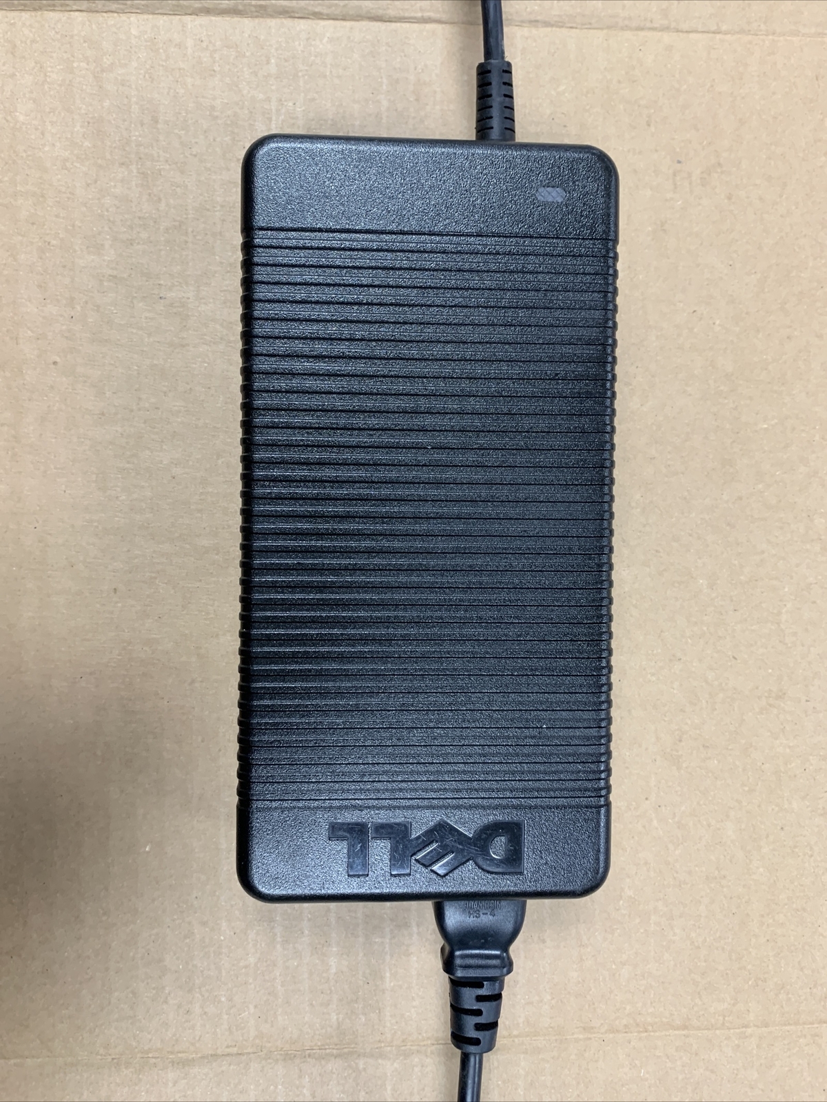 Dell DA210PE1-00 AC Charger 19.5VDC Output
