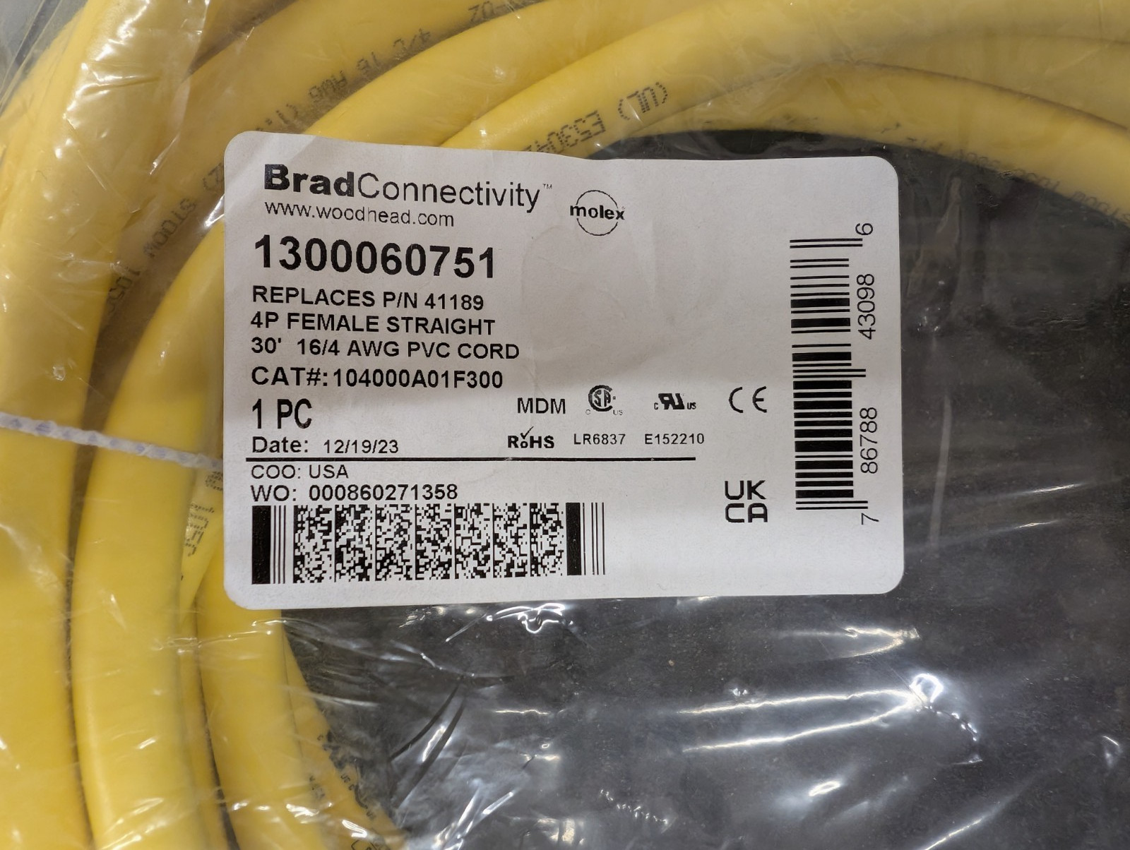 New, Molex, 130006-0751, CIRC CBL 4POS PLUG TO WIRE 3FT