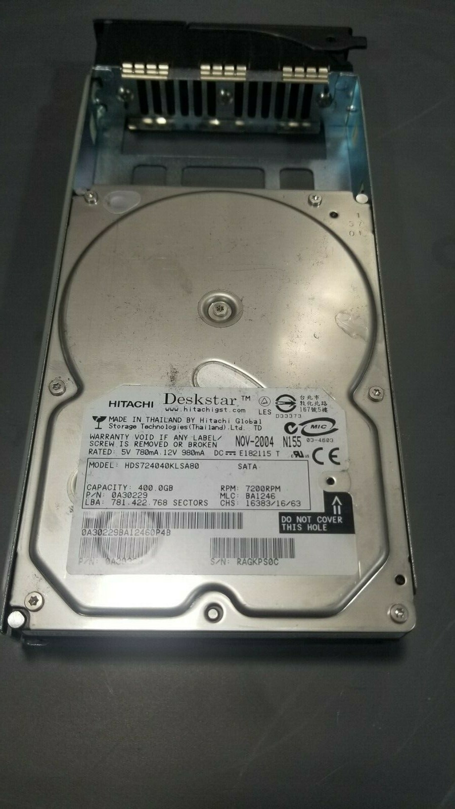Hitachi Deskstar HDS724040KLSA80 0A30229 SATA 400GB 7200RPM 3.5" HDD