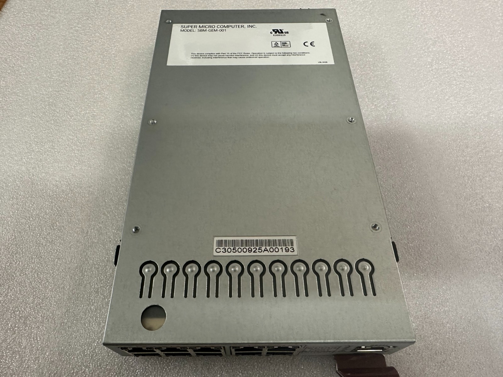 Super Micro SBM-GEM-001 10-Port Gigabit Ethernet Switch