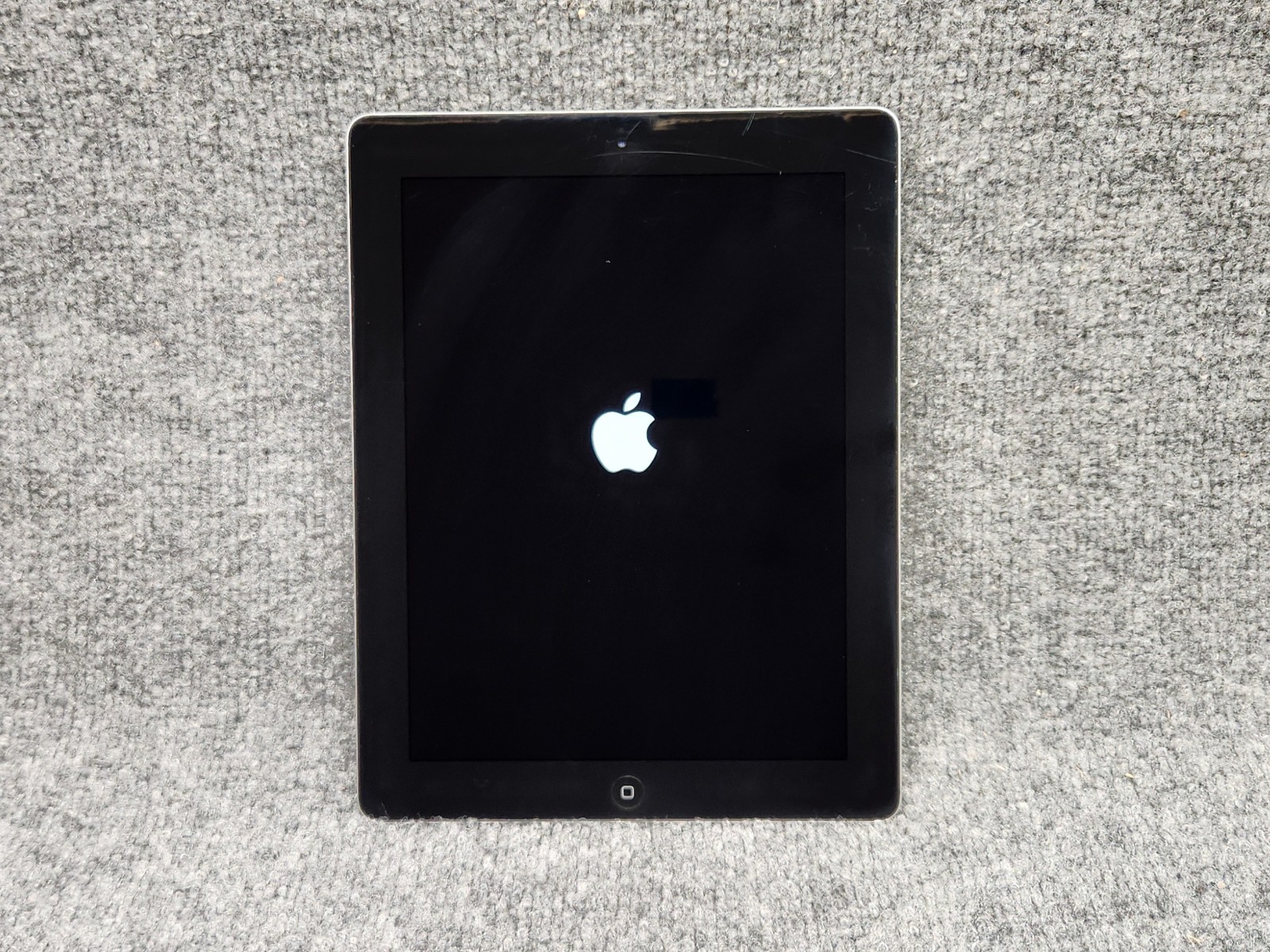 Apple iPad 3rd Gen A1416 16GB Black/Space Gray 9.7" WiFi Touchscreen Tablet