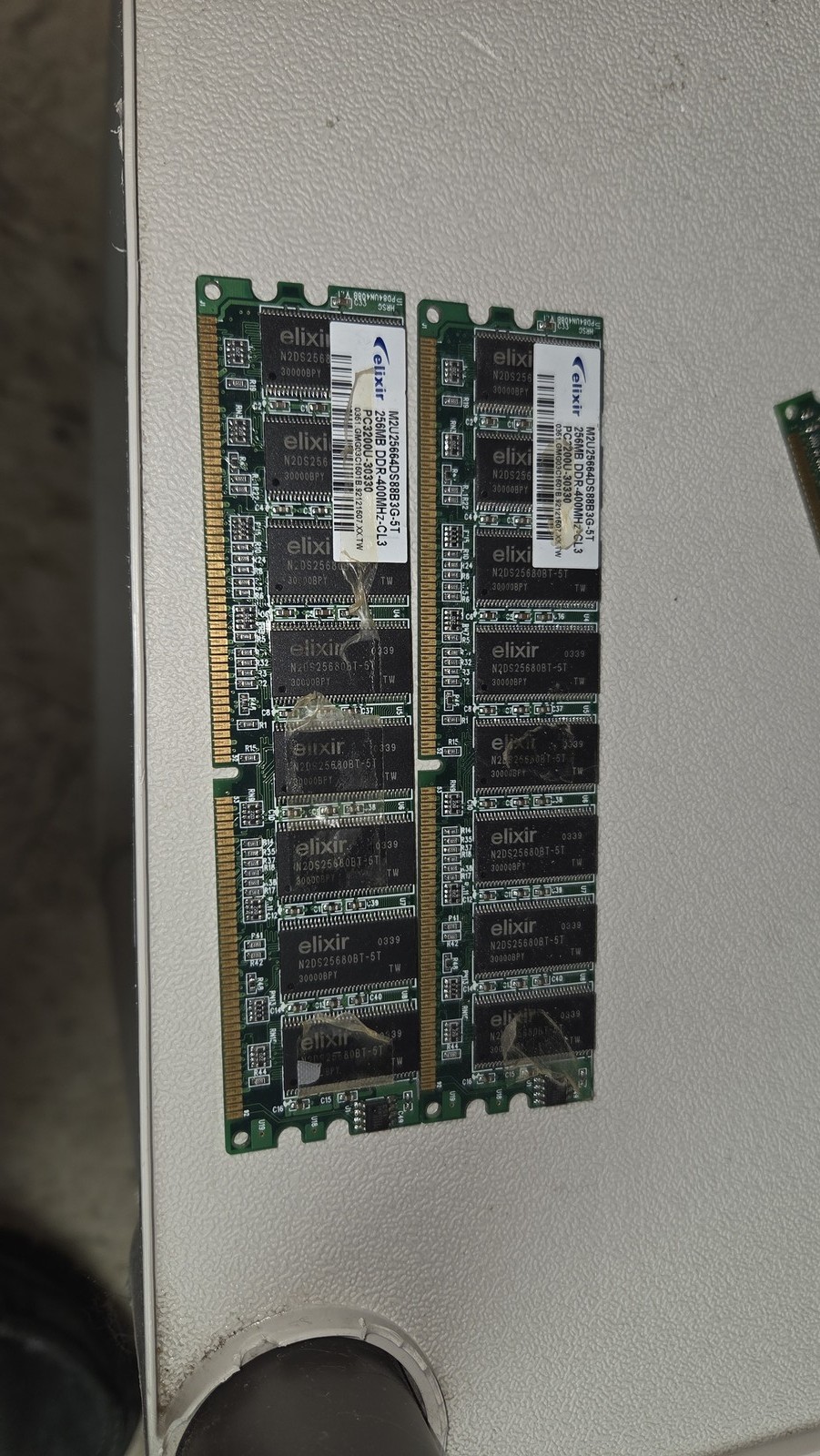 2x Elixir N2D256608T-5T RAM Module 256