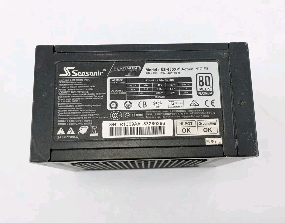 Seasonic Platinum 660W PSU SS-660XP² 80+ Platinum — MINT / NO CABLES / UNIT ONLY