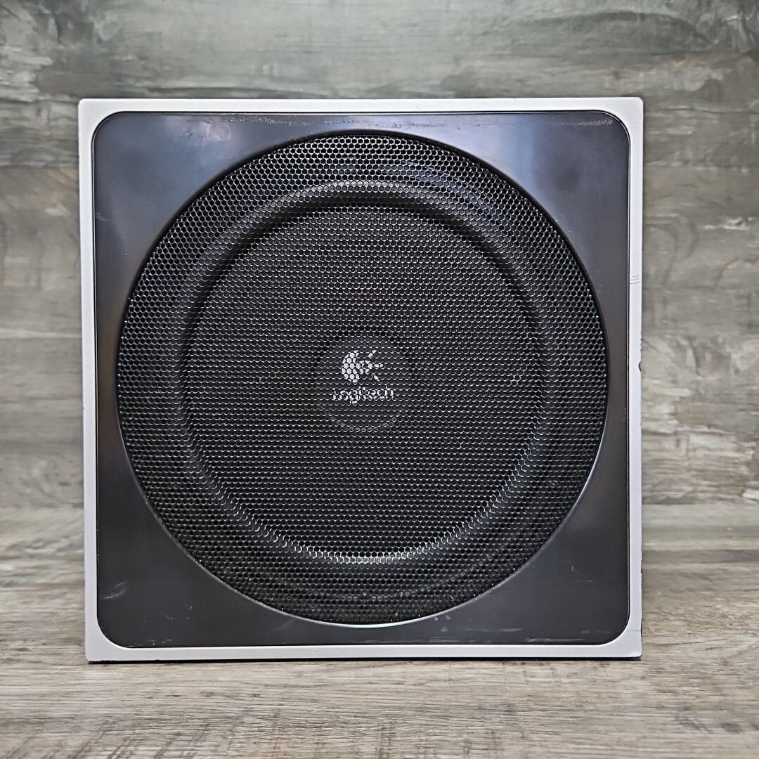Logitech Z4 Computer Subwoofer (Speaker Only) 110-120V-60Hz 340mA 