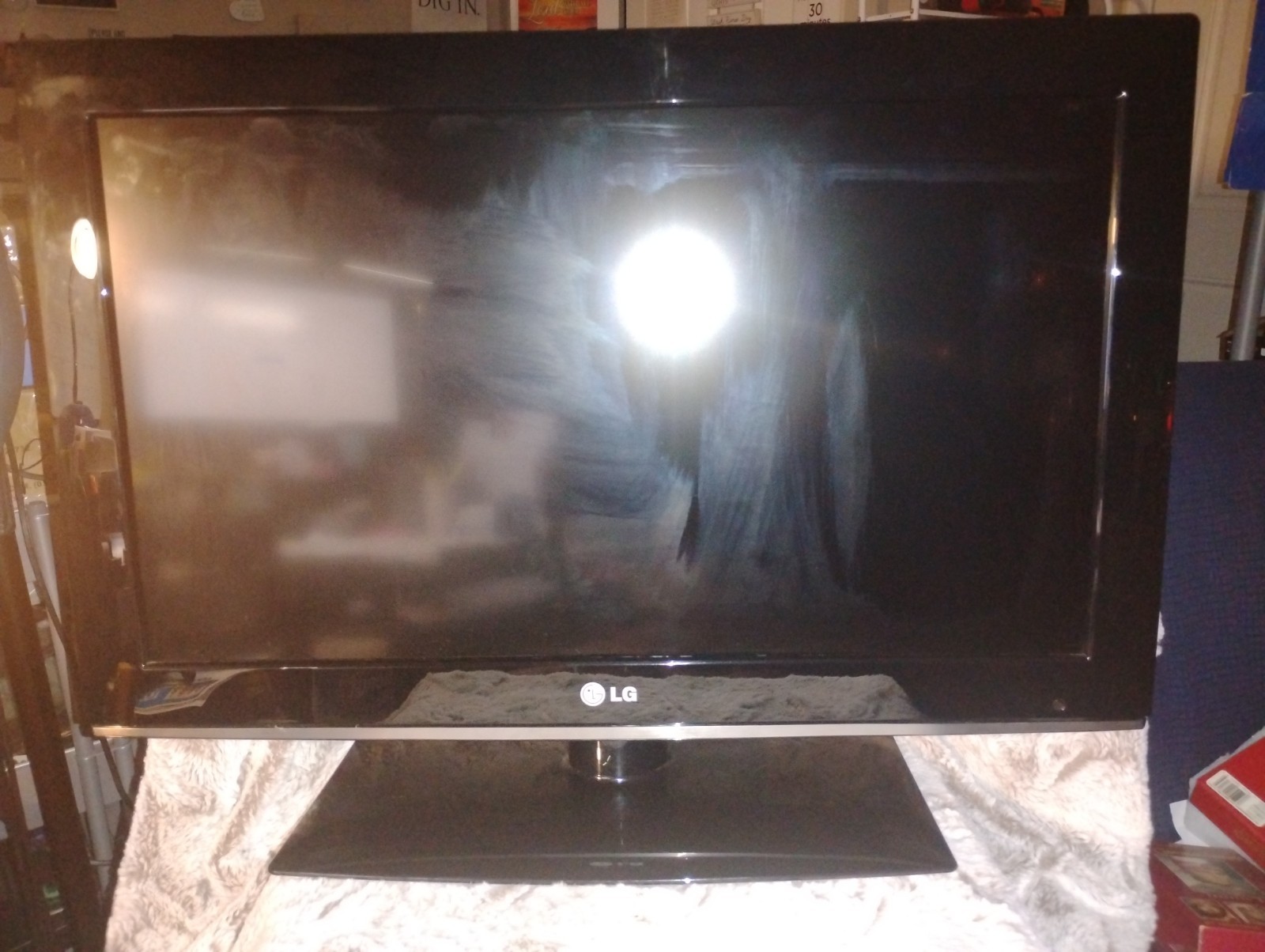 LG 26LC7DC 26 LCD TV MONITOR