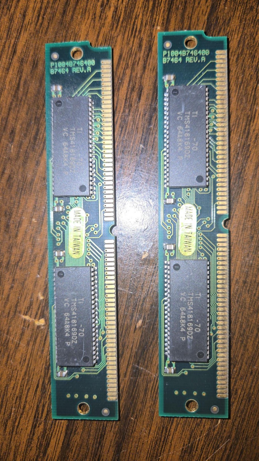 Pair of 72pin SIMM 4Mb RAM module P1004B746400 B7464 Rev A