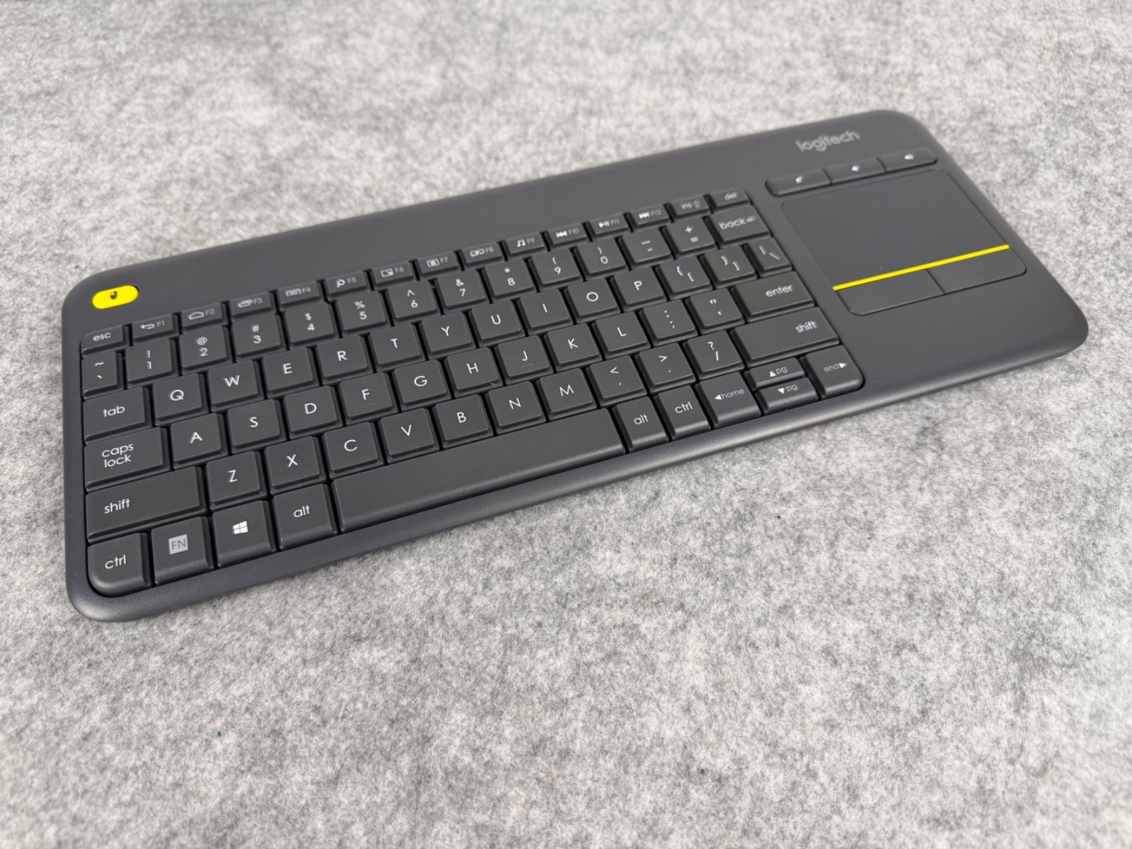 Logitech K400 Plus TV Keyboard RF Wireless - Black Untested