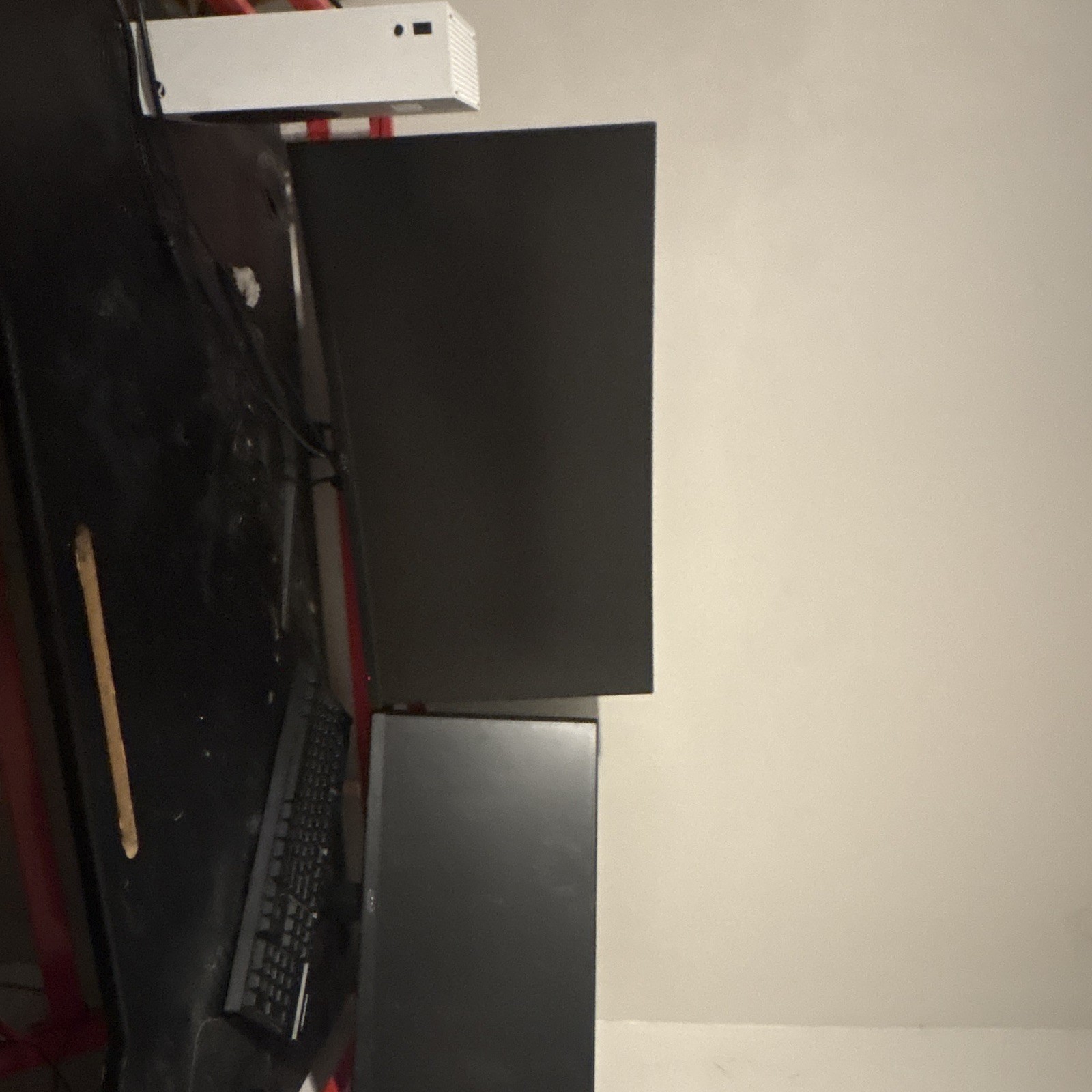 Custom/Whitebox RGB Gaming Desktop Tower PC Xbox series s and 2 monitors 240hz 