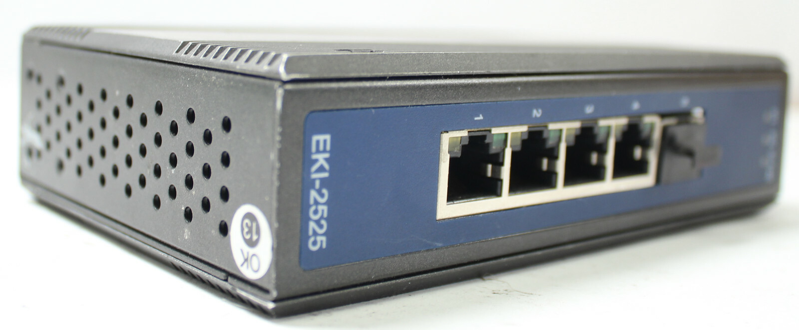 Advantech EKI-2525PA Ethernet Modules 5-port 10/100Mbps unmanaged POE Ethernet 