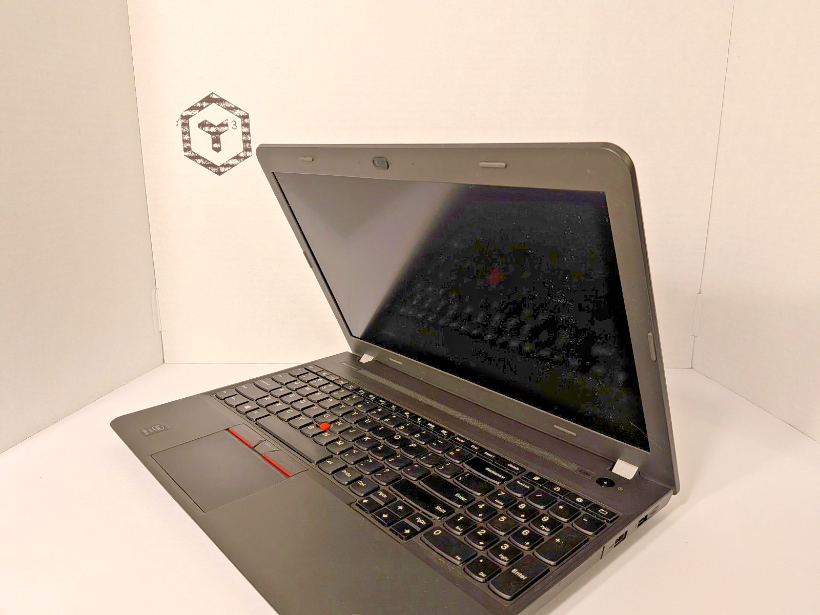Lenovo ThinkPad E550 | 16GB RAM | 256GB SSD | Great Intro to Linux | Classic