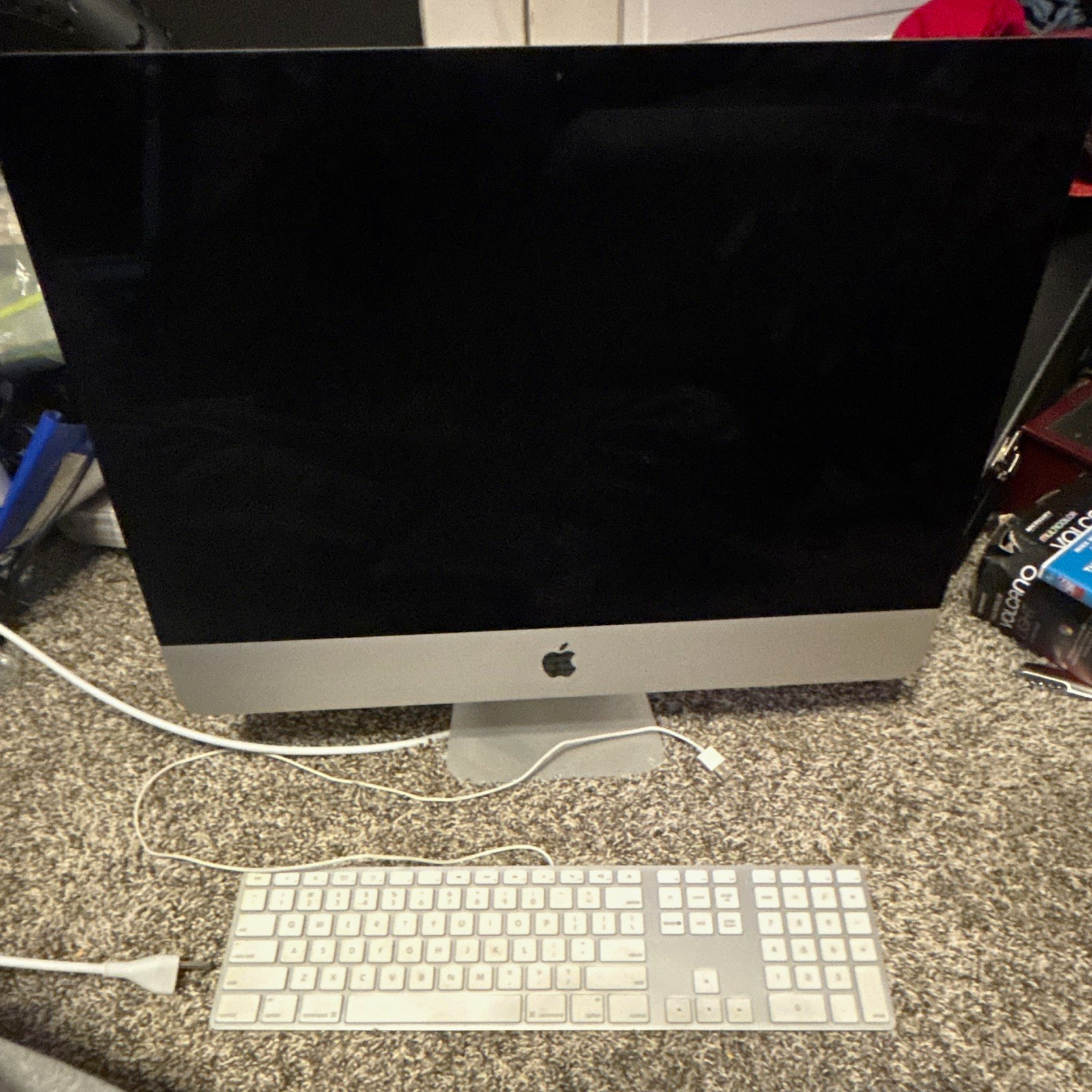 Apple iMac Series All-in-One Desktop Computer (Apple iMac Model), Silver