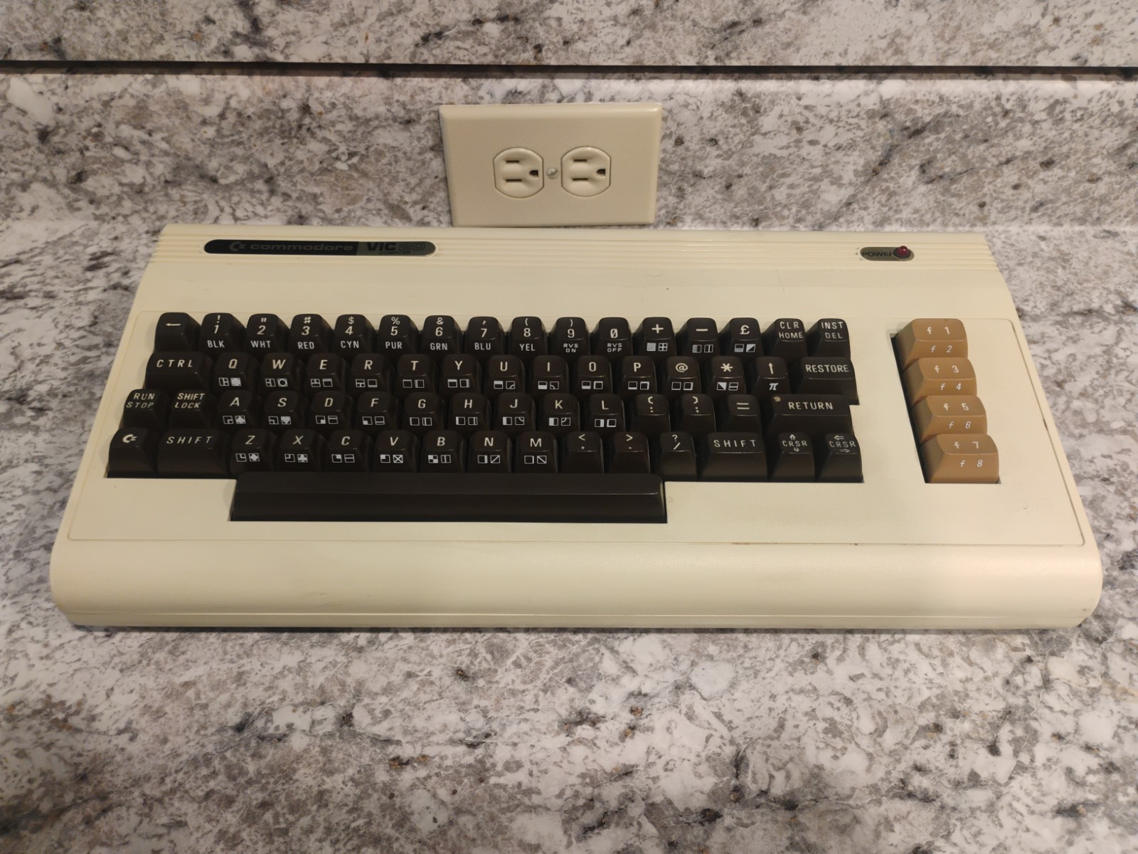 Commodore VIC 20 - No Video Output 