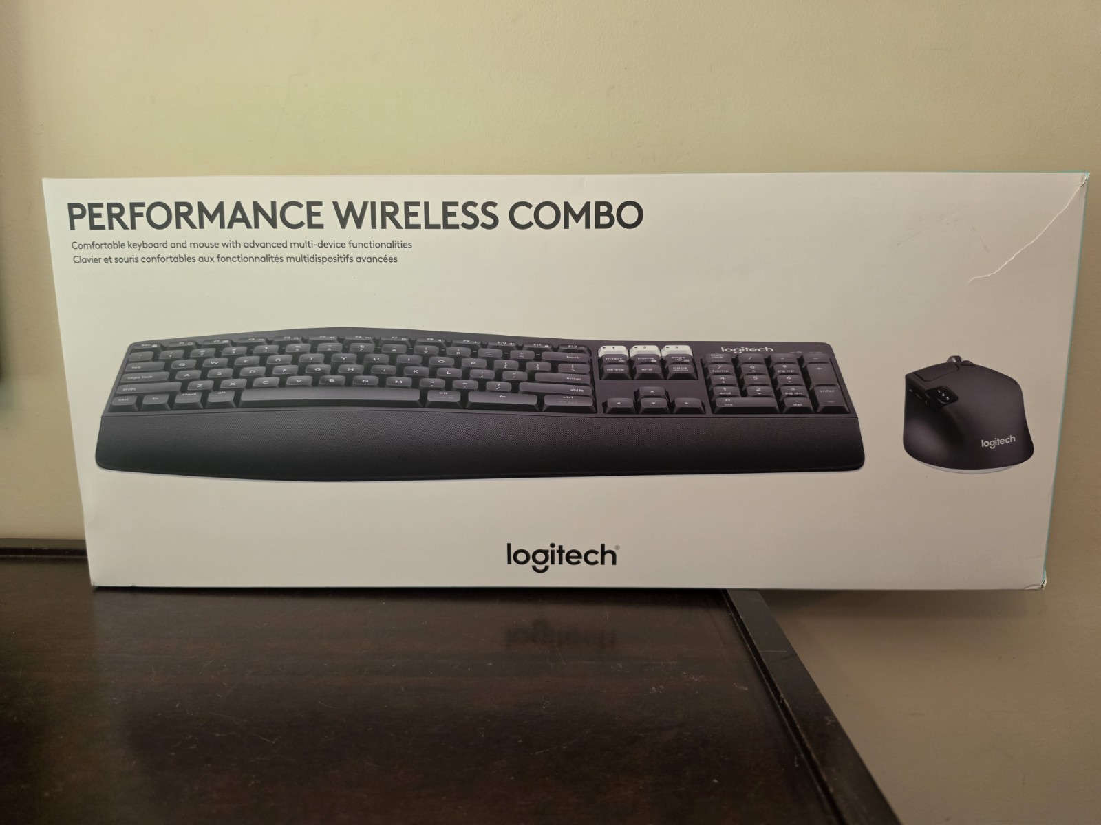 Logitech MK850 Performance Wireless Keyboard Mouse Combo Unifying USB K850 M720