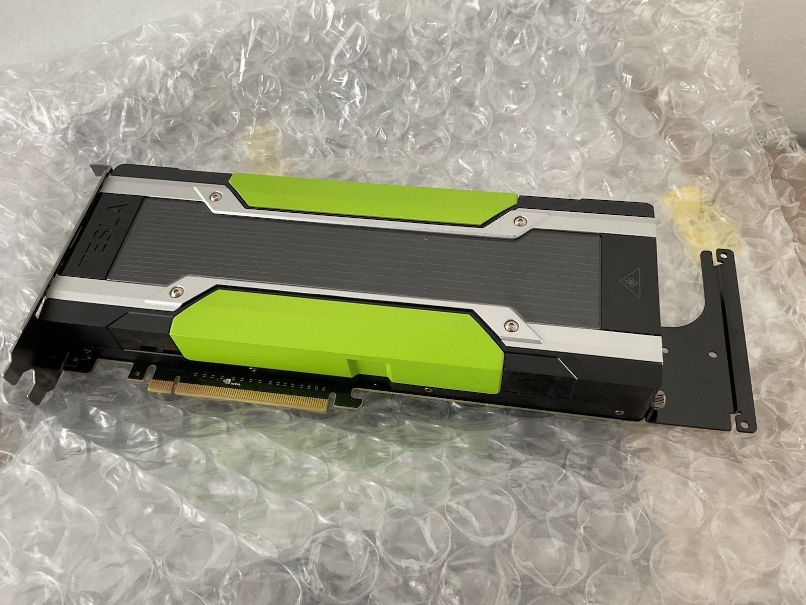 Dell NVIDIA Tesla M60 16GB GPU Accelerator Server Graphics Card PK3RJ
