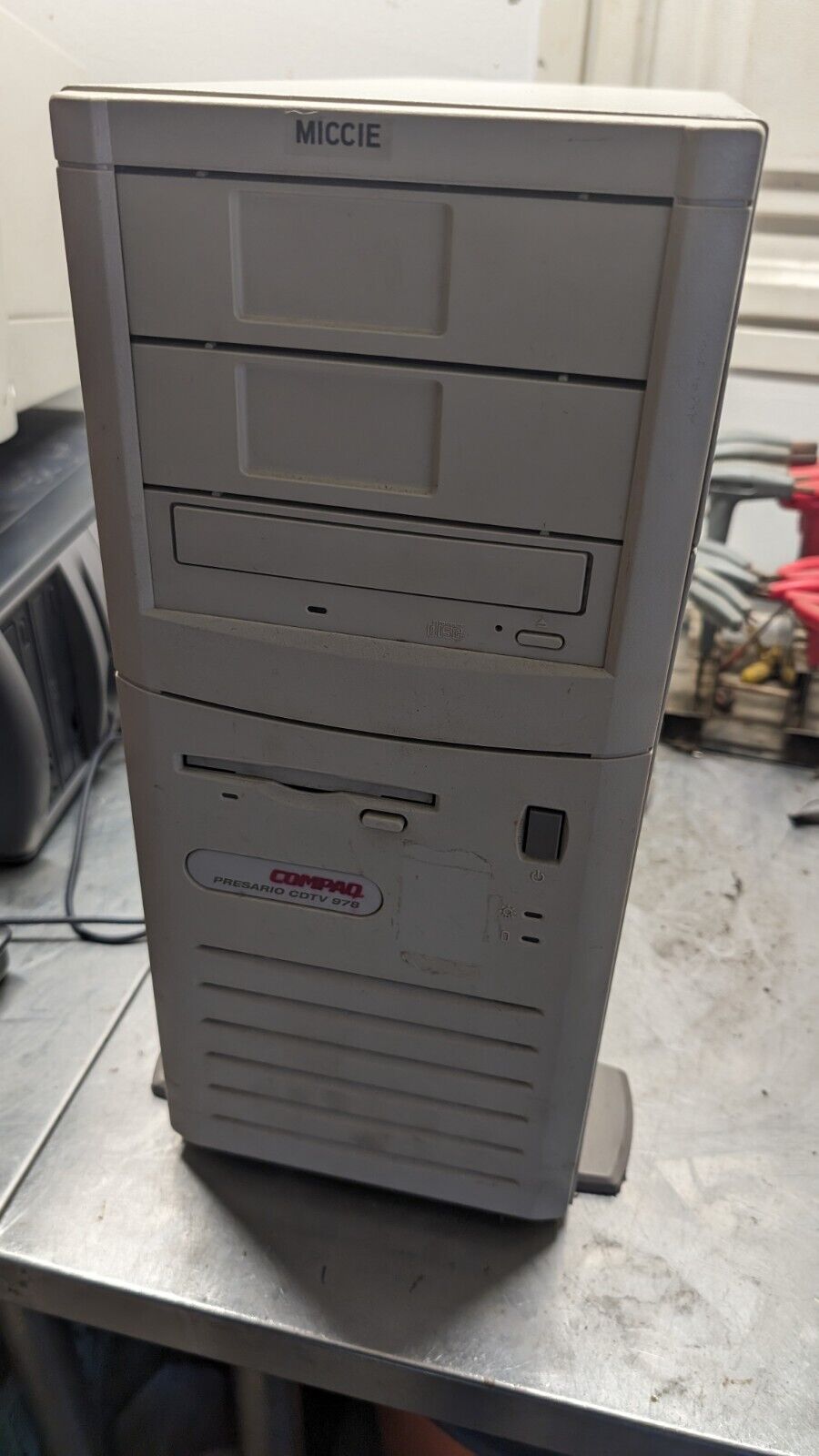 Compaq Presario CDTV 978 in working condition TOWER ONLY