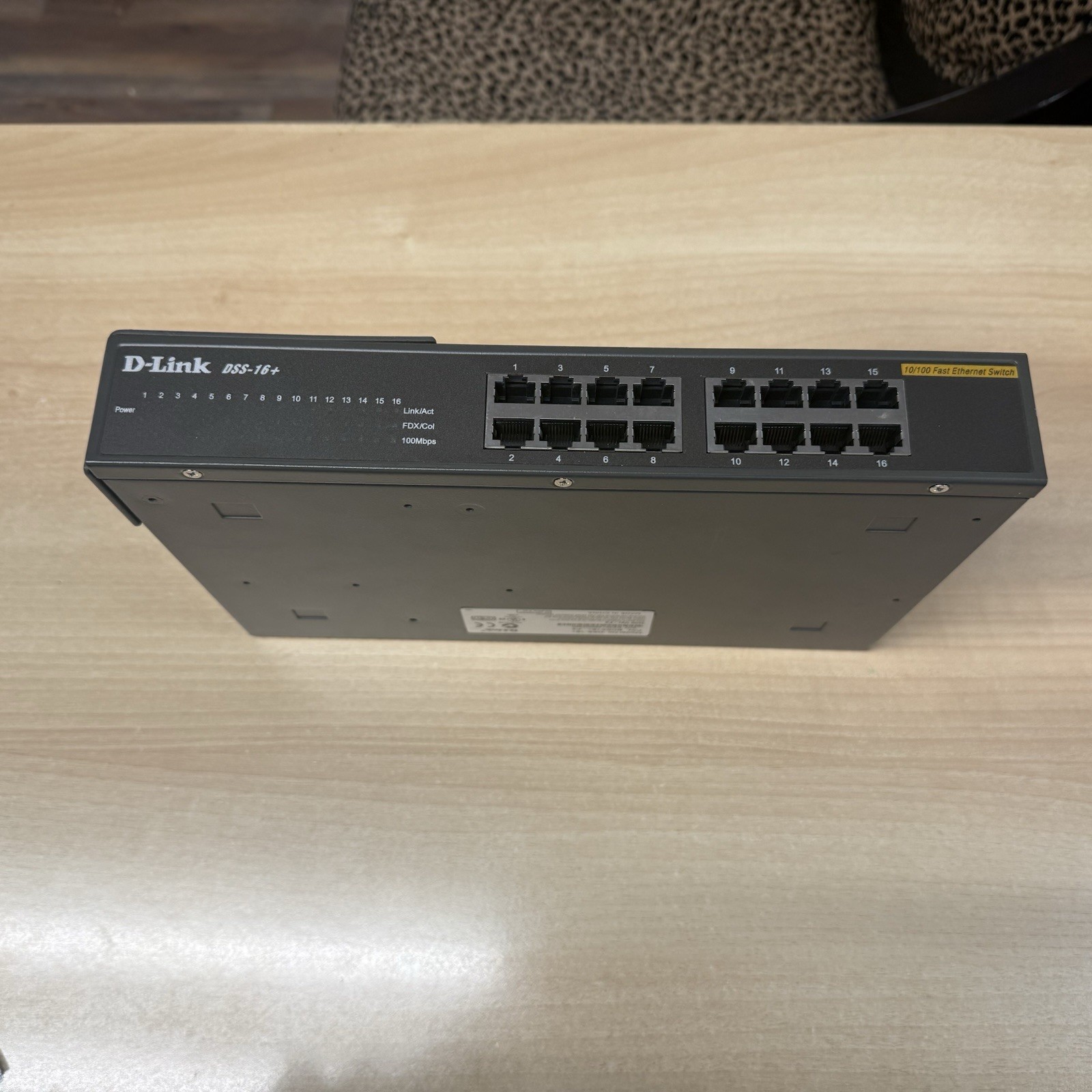 D-Link Green DSS-16+ 16-Port 10/100 Unmanaged Ethernet Switch Cord Parts Only