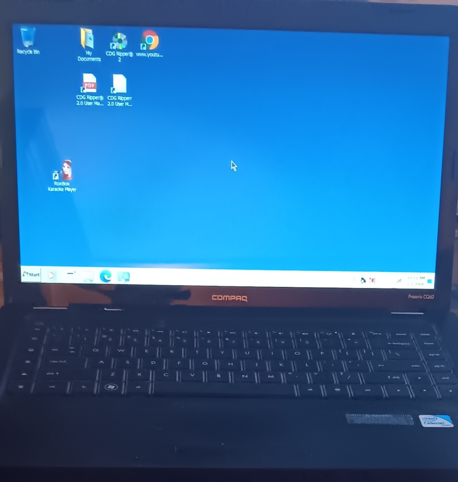 Compaq Presario CQ62 Notebook Laptop Intel Celeron 2.2Ghz 4GB RAM WIN 7 64 bit
