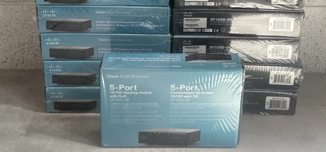 Lot of 3 - New Sealed - Cisco (SF100D-05) 5-Port 10/100 Desktop Switch with QoS