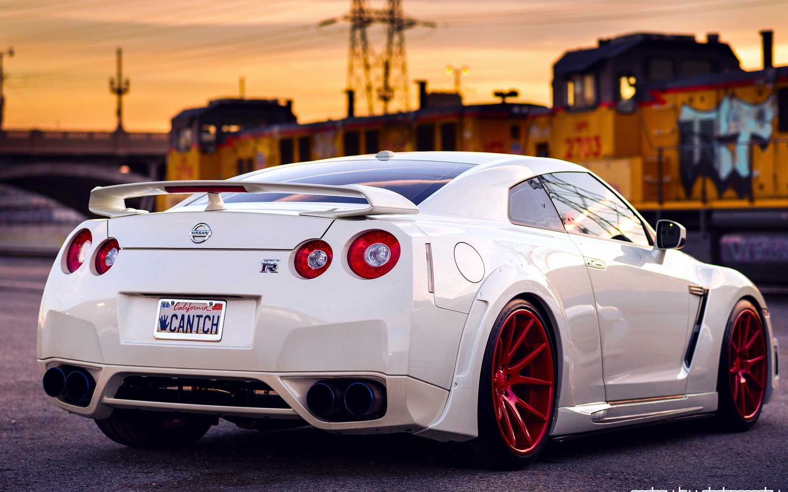 Cars nissan gt r white back red wheels sky sunset tuning Desk Mat Stitched