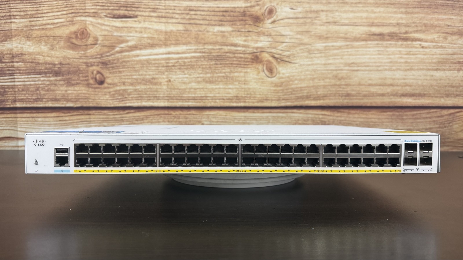 Cisco Business 250 CBS250-48P-4G 48-Ports PoE Gigabit Ethernet Switch