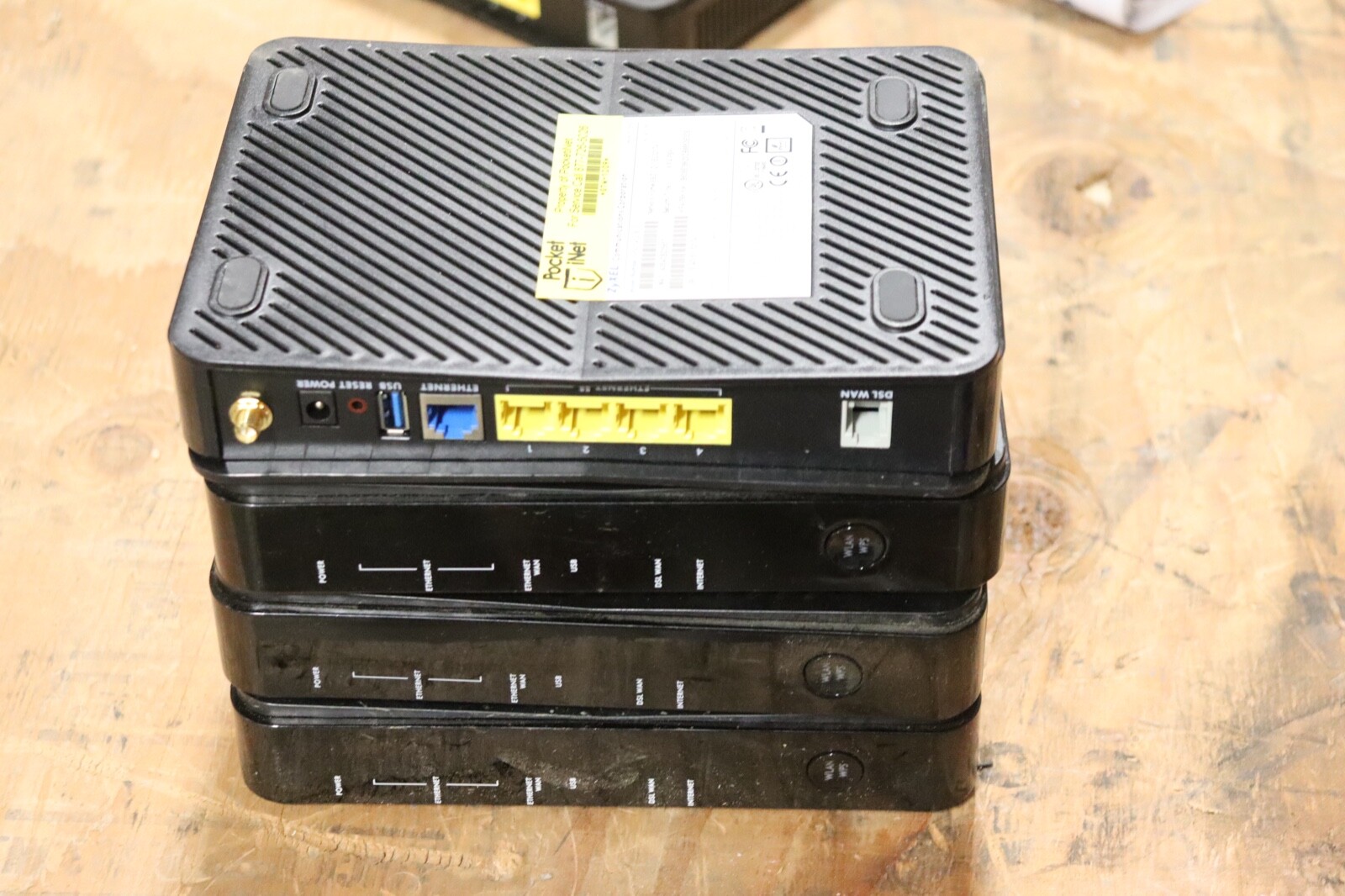 Lot of (5) Zyxel VSG1432-B101 Wireless VDSL2 4-port gateway