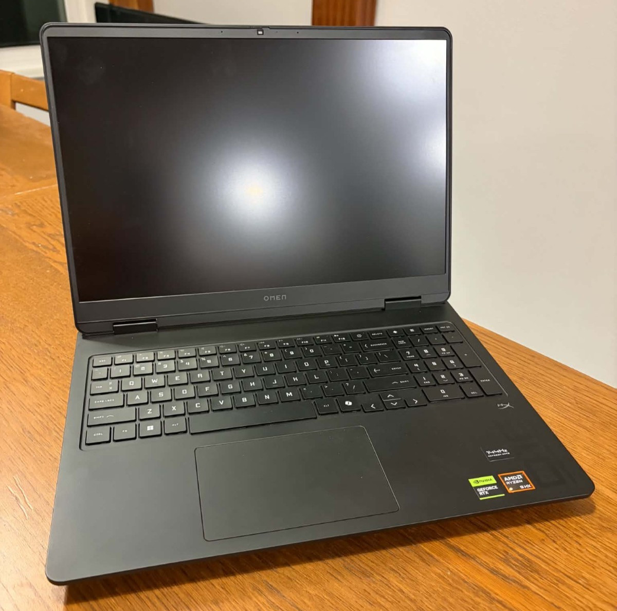 HP Omen 16-AP0053DX Ryzen 9 8940HX 32GB DDR5 1TB SSD RTX 5060 16" 1920x1200
