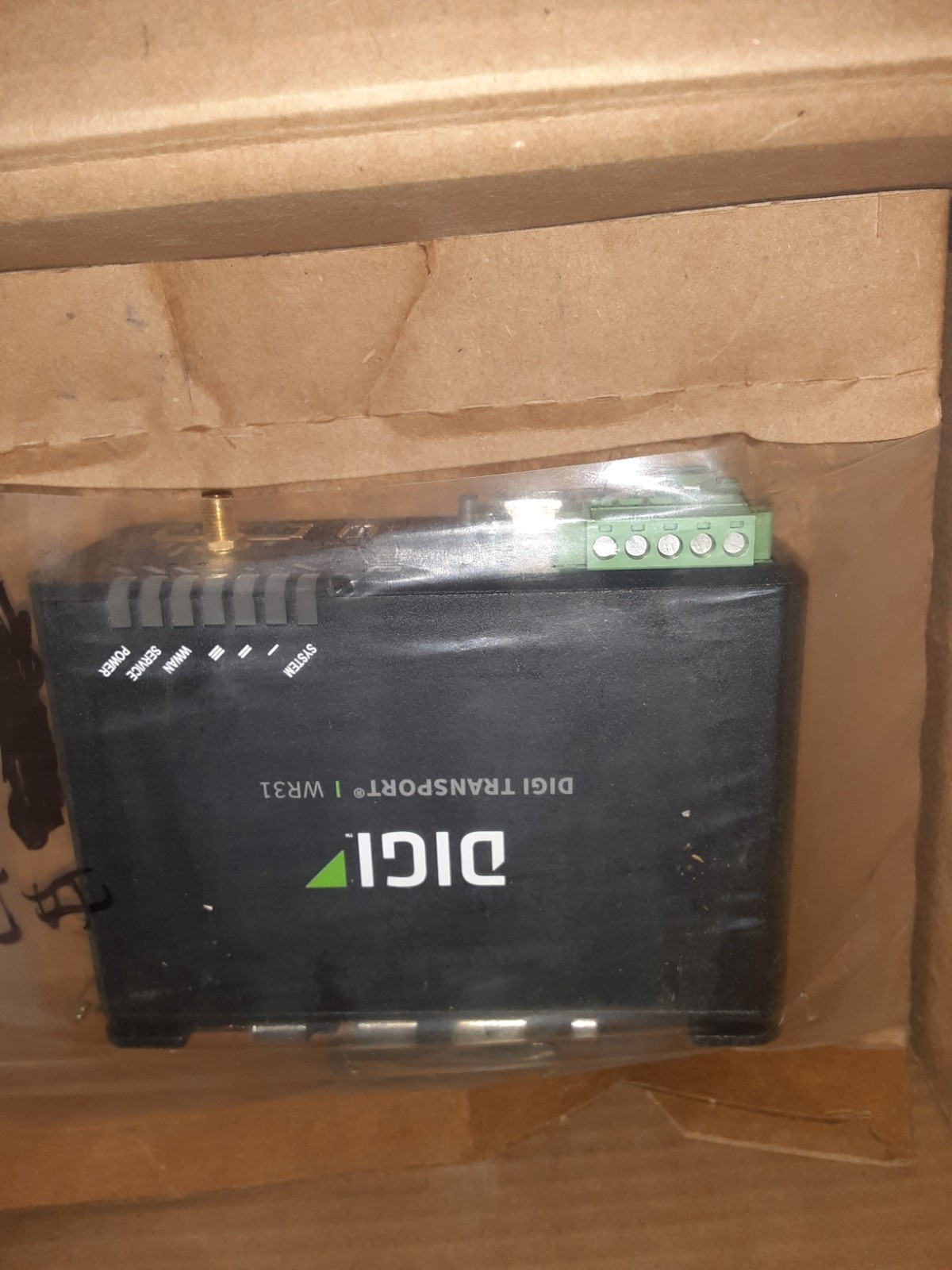 Digi TransPort WR31 Industrial Cellular Router Kit - NIB, WR31-L52A-DE1-TB