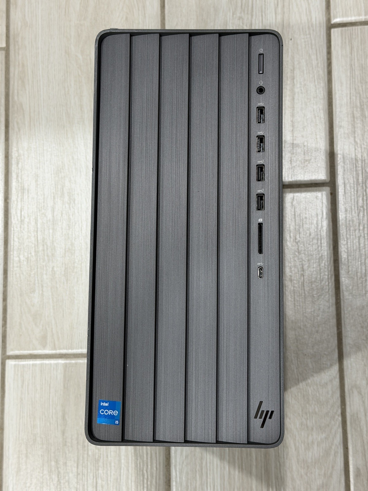 HP ENVY TE01-3254 Desktop i7-12700 16GB DDR4 1TB SSD Win 11 Pro Wi-Fi UHD 770