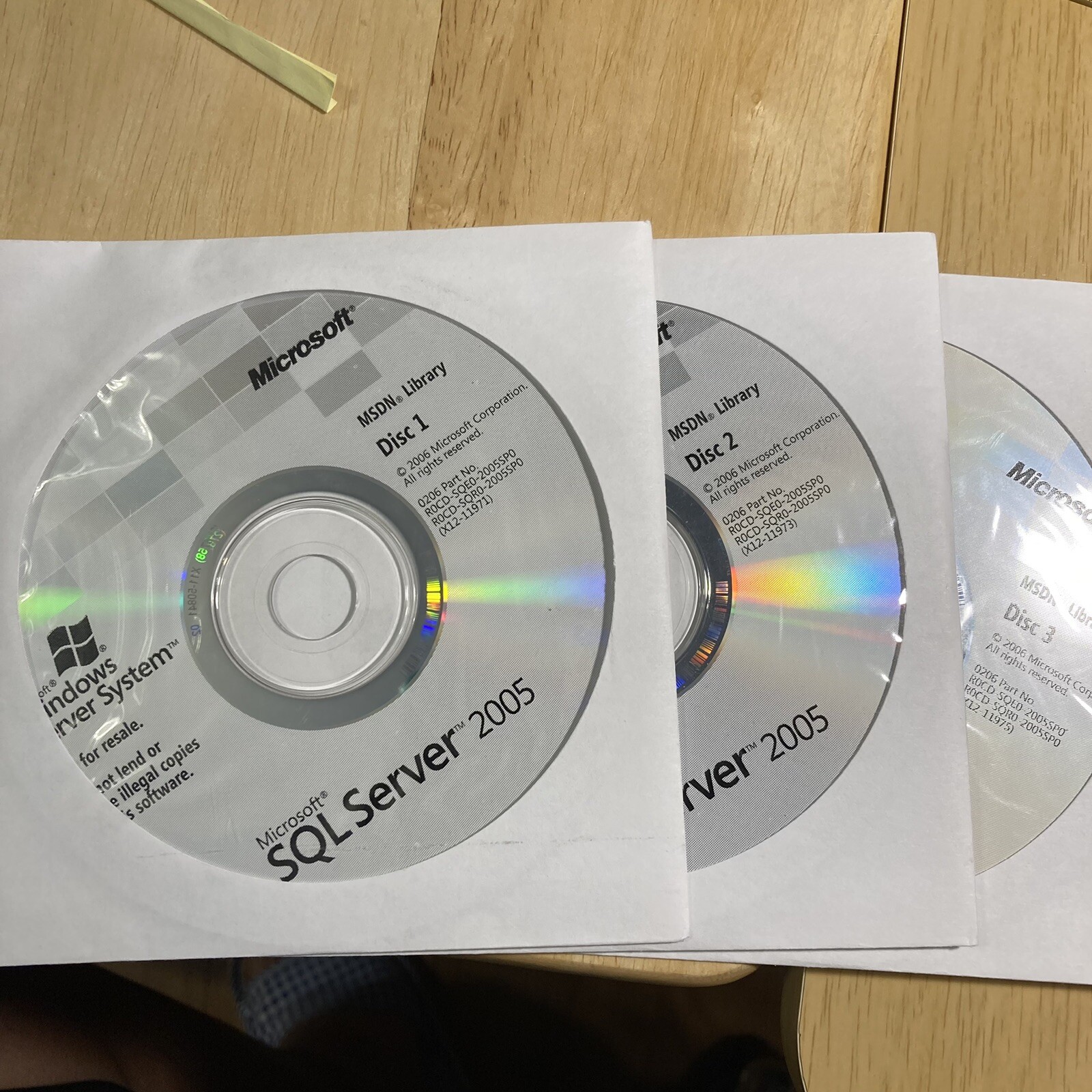 New Open Box Microsoft  SQL Sever 2005  MSDN Library 3 Disc Set