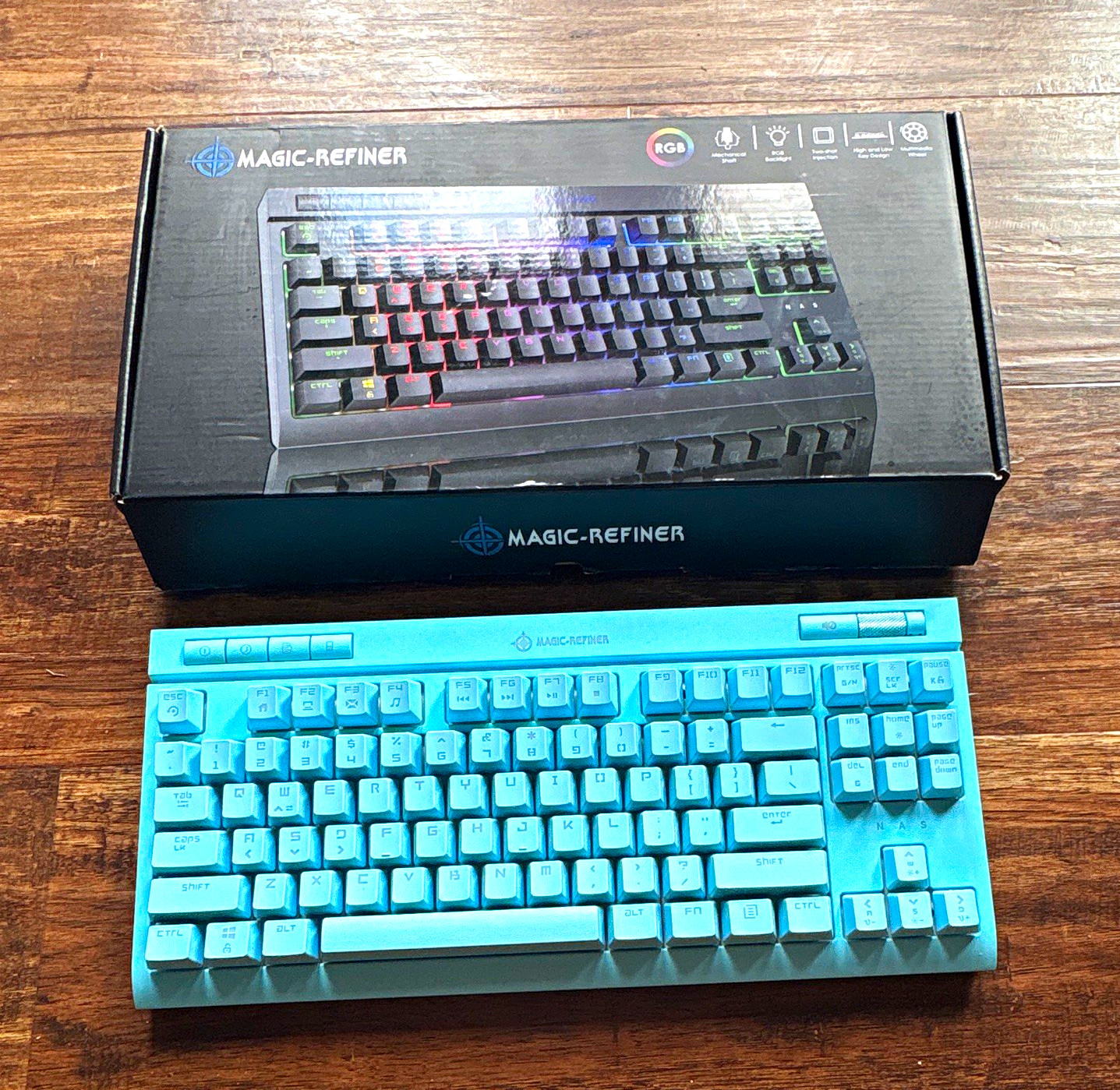 MAGIC-REFINER MK14 RGB Wired Gaming Keyboard Blue, clicky switch’s