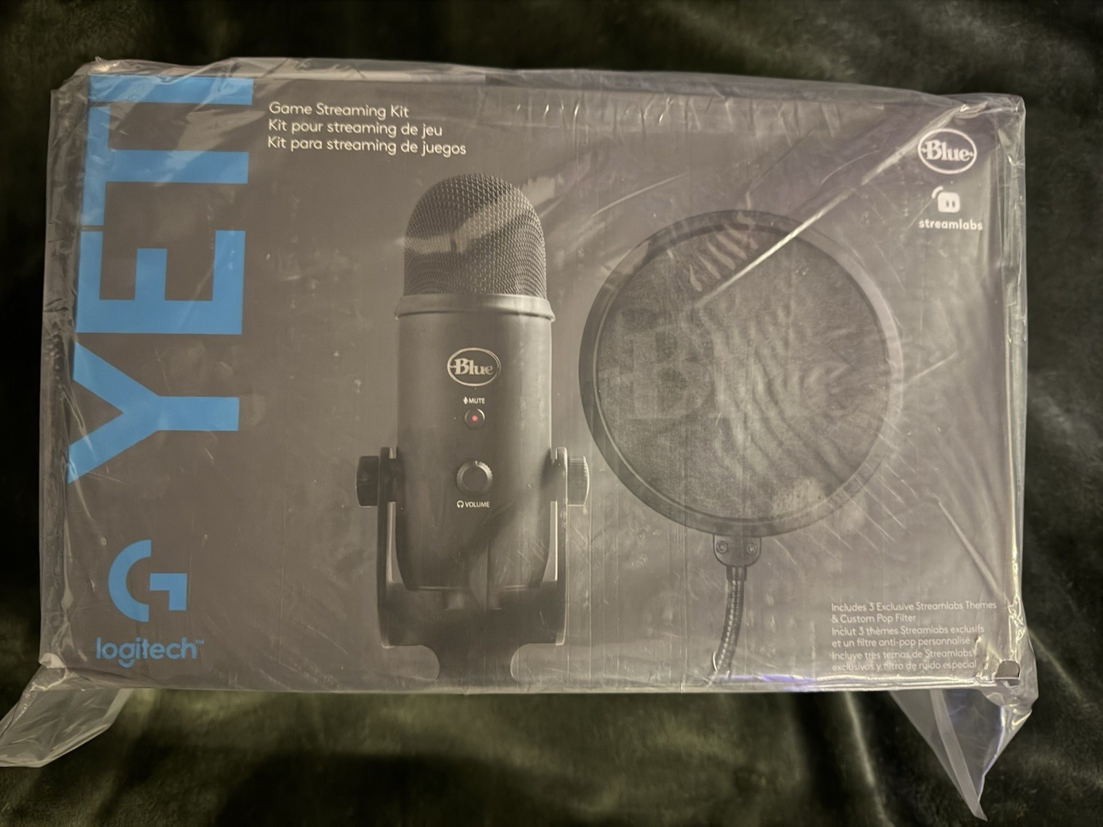 Logitech G Yeti USB Condenser Mic Cardioid Black Mute Button Headphone Jack