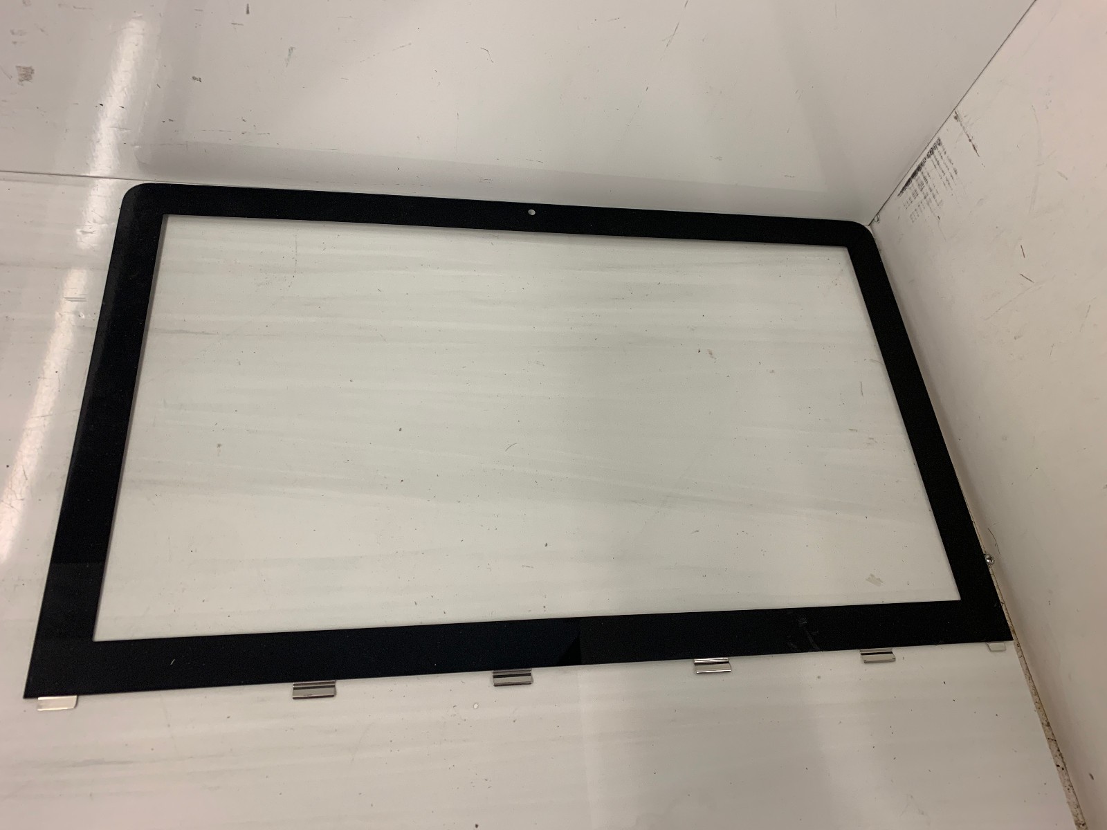 Apple iMac A1311 21.5 Inch Front Glass Screen Cover Panel Replacement 922-9117