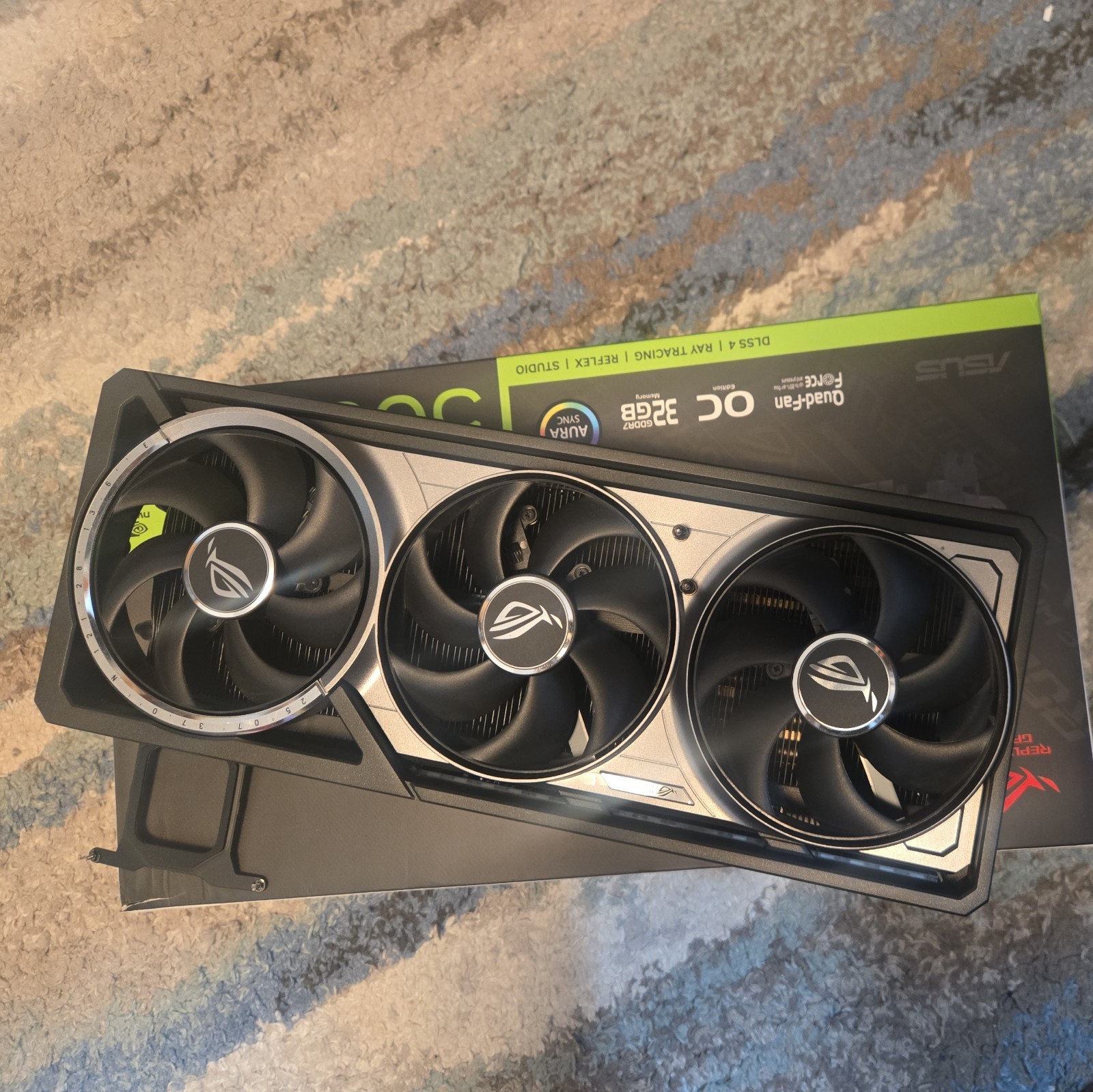 ASUS ROG ASTRAL 5090 HEATSINK+Motherboard. READ