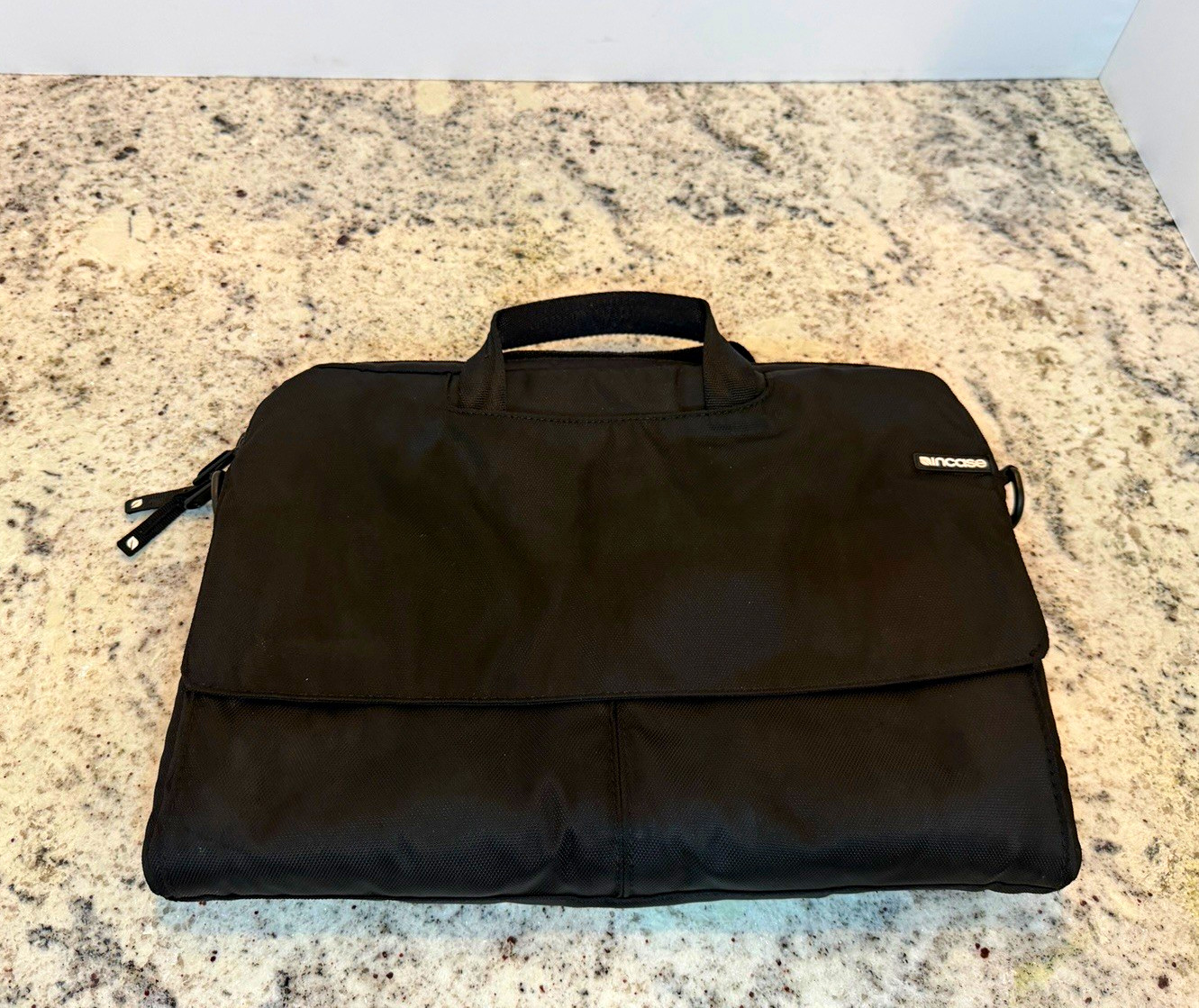 Incase Sling Sleeve Deluxe 13" Laptop Bag Black CL60264 Padded No Strap