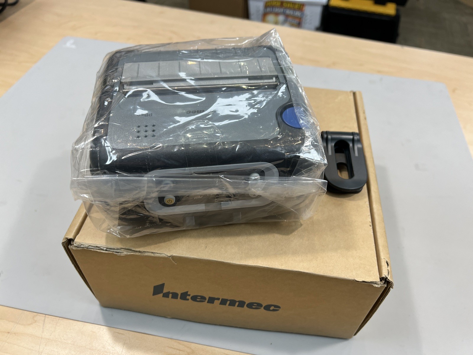 (OPEN BOX) INTERMEC PB50 PORTABLE PRINTER [NO POWER SUPPLY/BATTERY)