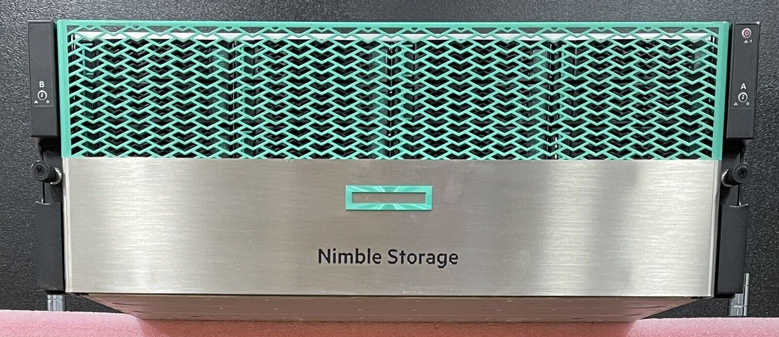HP HPE Nimble Storage SAN HF40 21x 2TB SAS 6x 480GB SSD 42TB Array