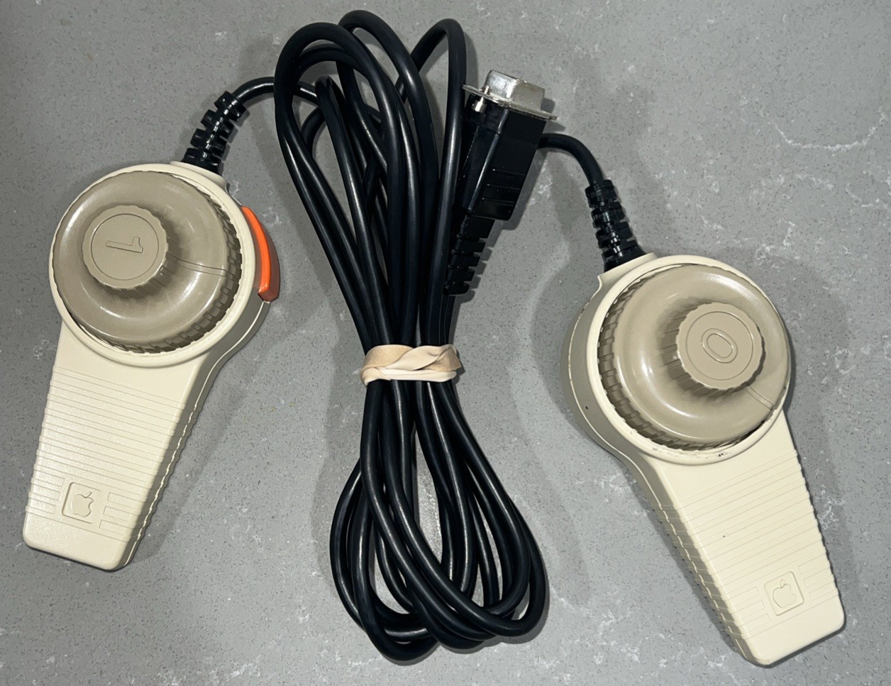 Vintage Orignal Apple Hand Controllers for Apple iie A2M2001