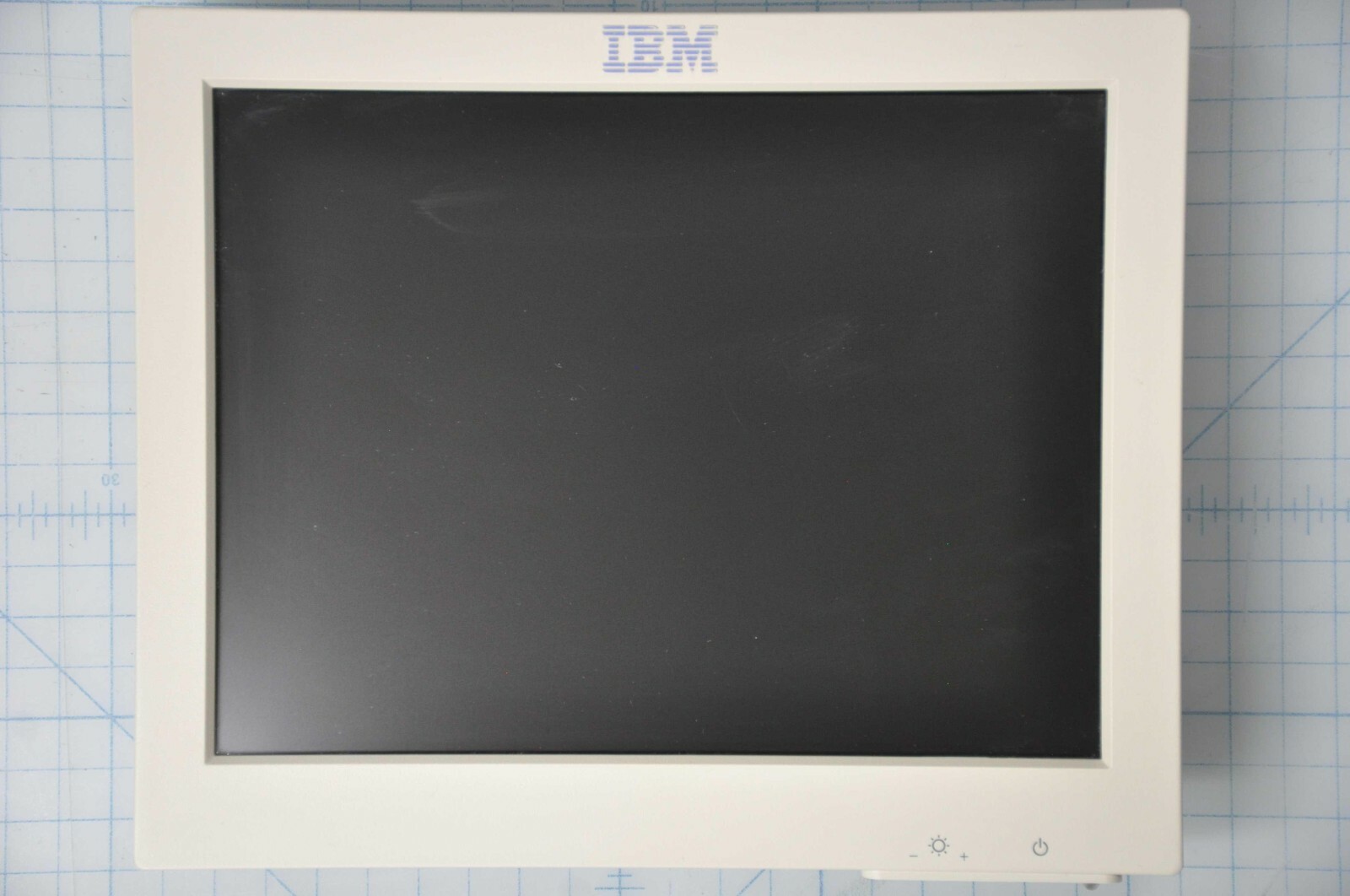 IBM 10" NON-TOUCH LCD POS WHITE, 41J8223