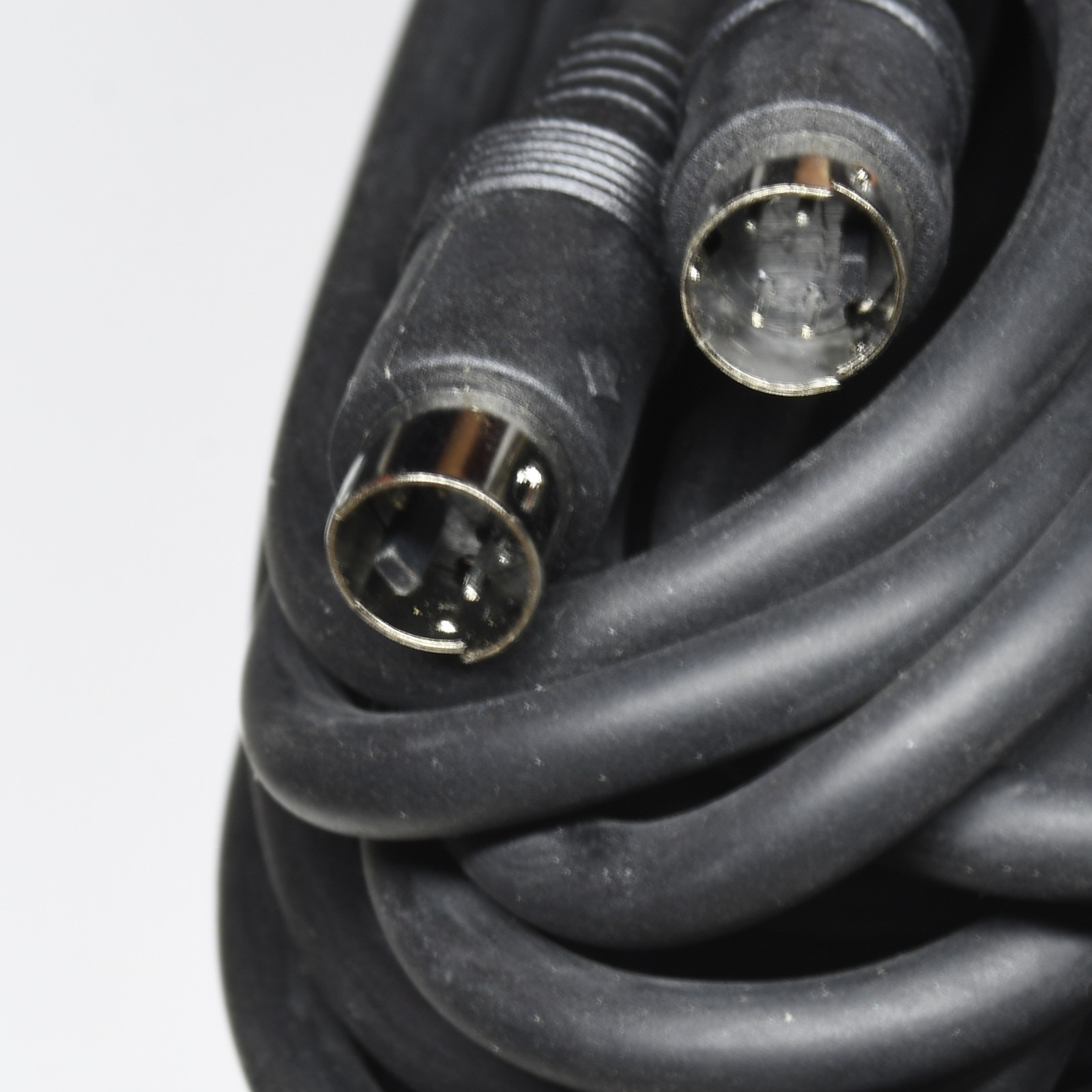 50 ft feet S-Video 4Pin Male to Male Cable Cord Svideo For DVD HDTV PC Projector