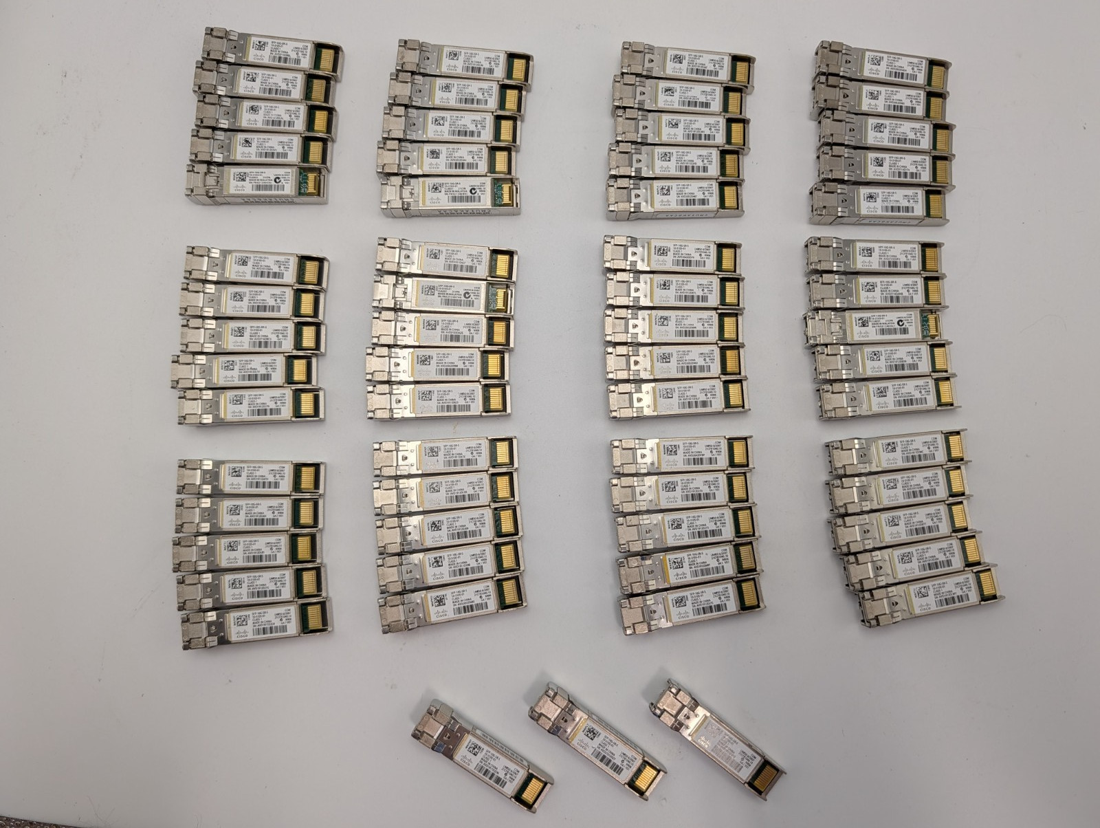 Lot of 63 Used & Tested Cisco SFP-10G-SR-S / 10-3105-01 Transceiver Module