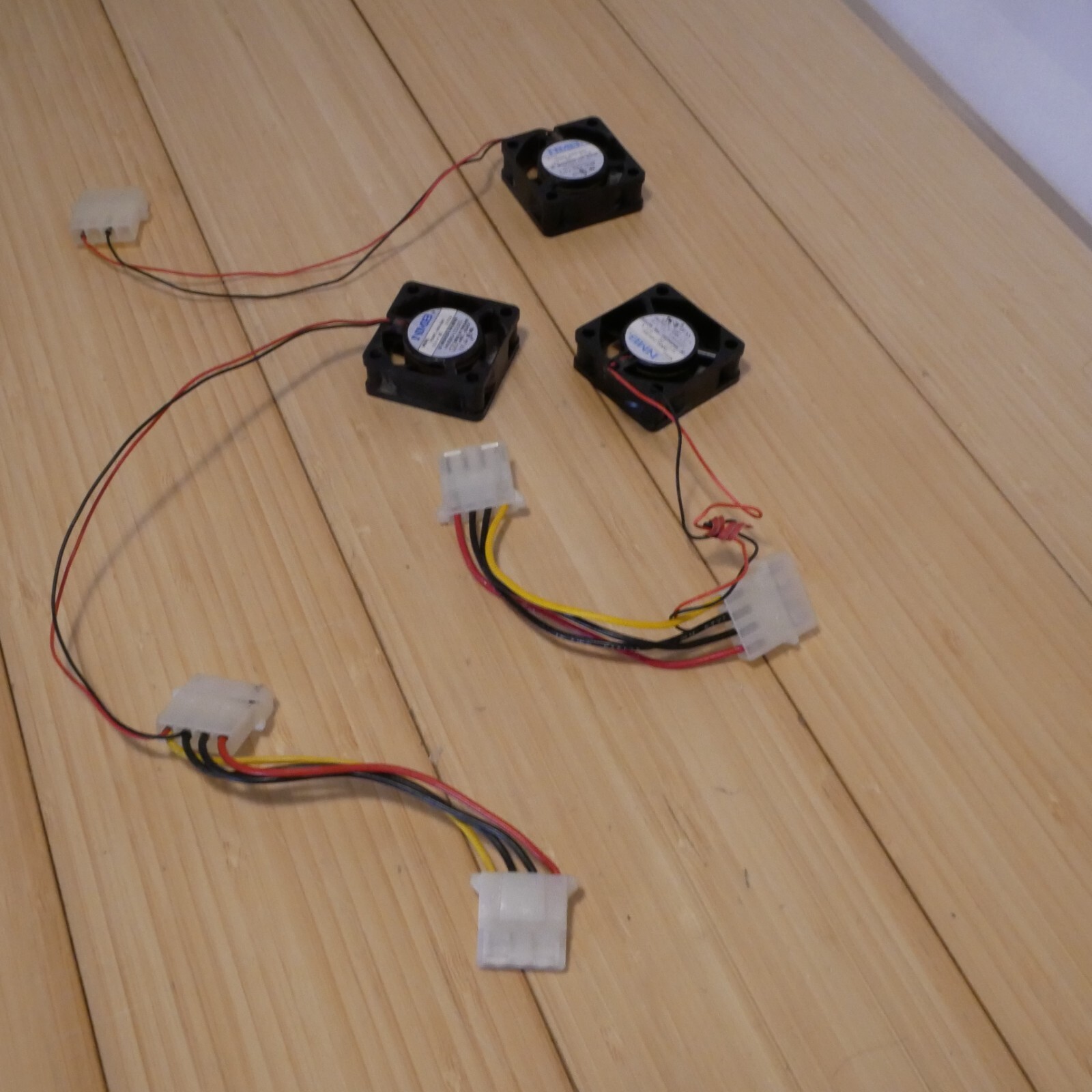 (Lot of 3) NMB Computer Cooling Fans, 12VDC .11A Brushless 1606KL-04W-B50 Tested