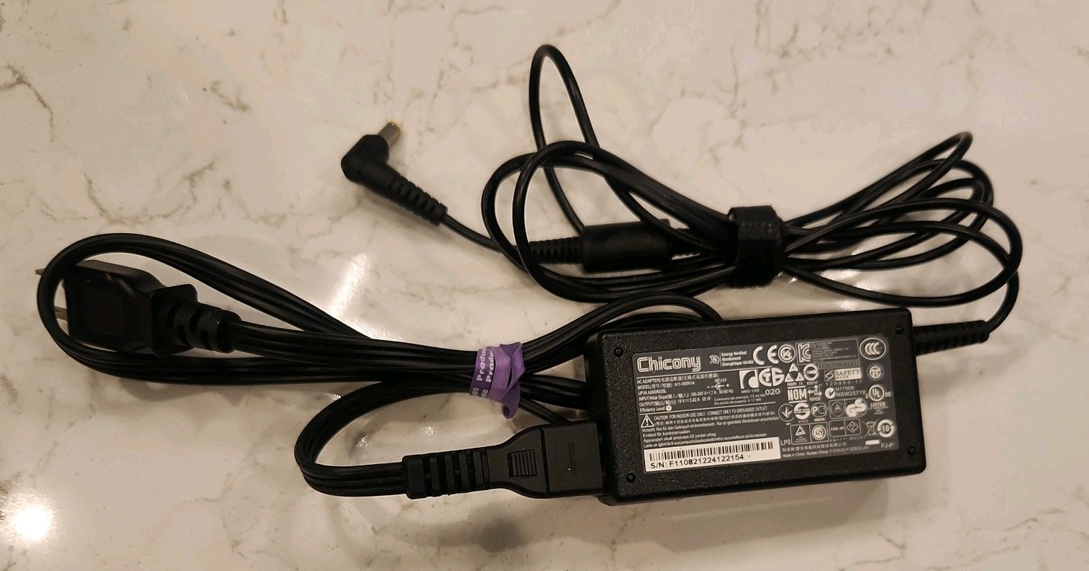 Genuine Chicony Acer Laptop Charger AC Power Adapter A11-065N1A A065R035L 65W