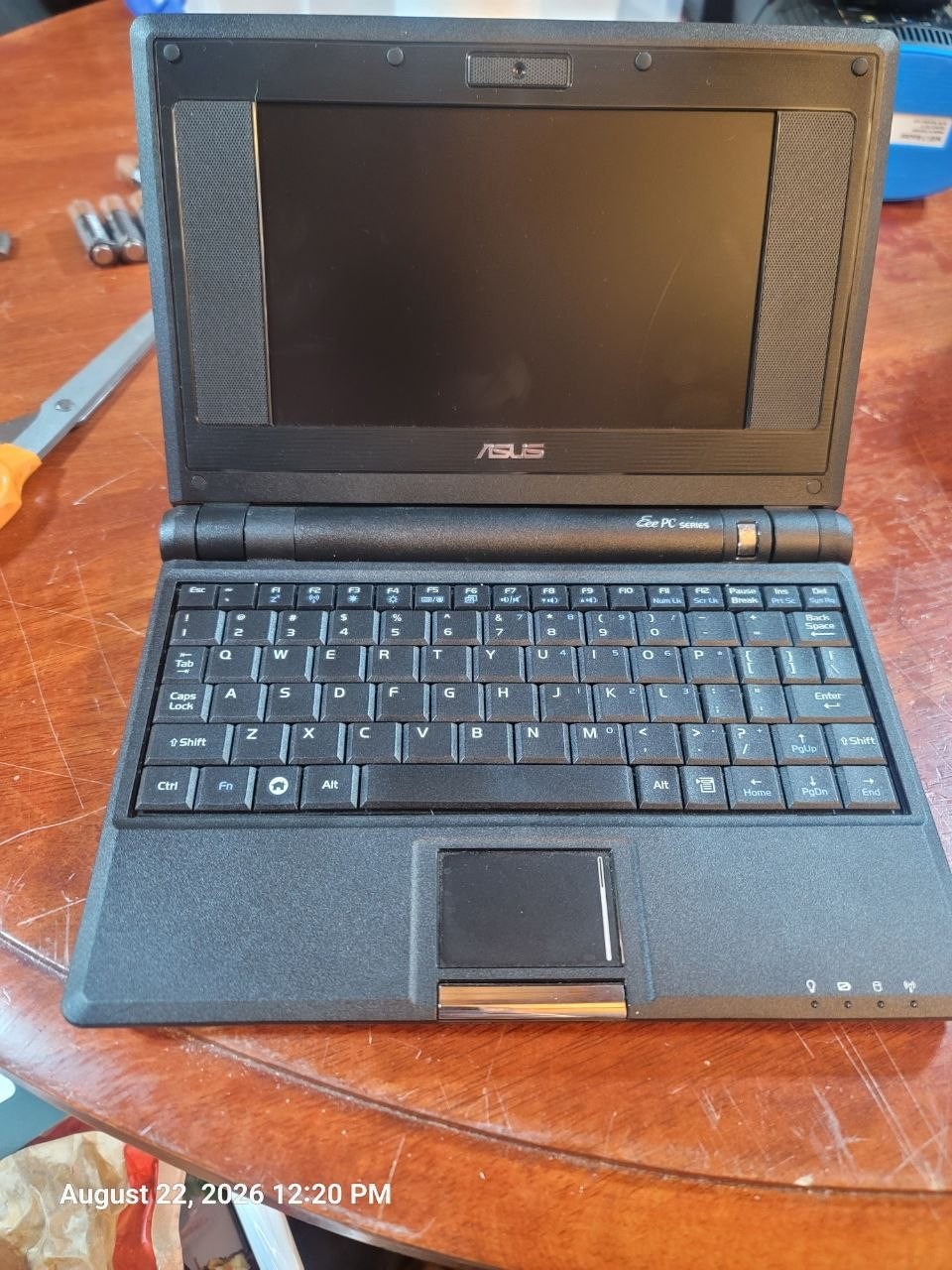 Asus 701 EEE PC 7 - READ