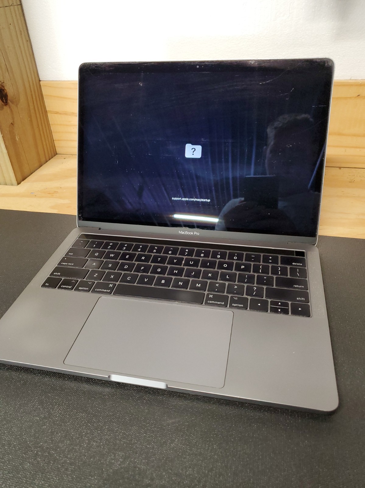 Apple A1706 MacBook Pro 13"  Parts Repair