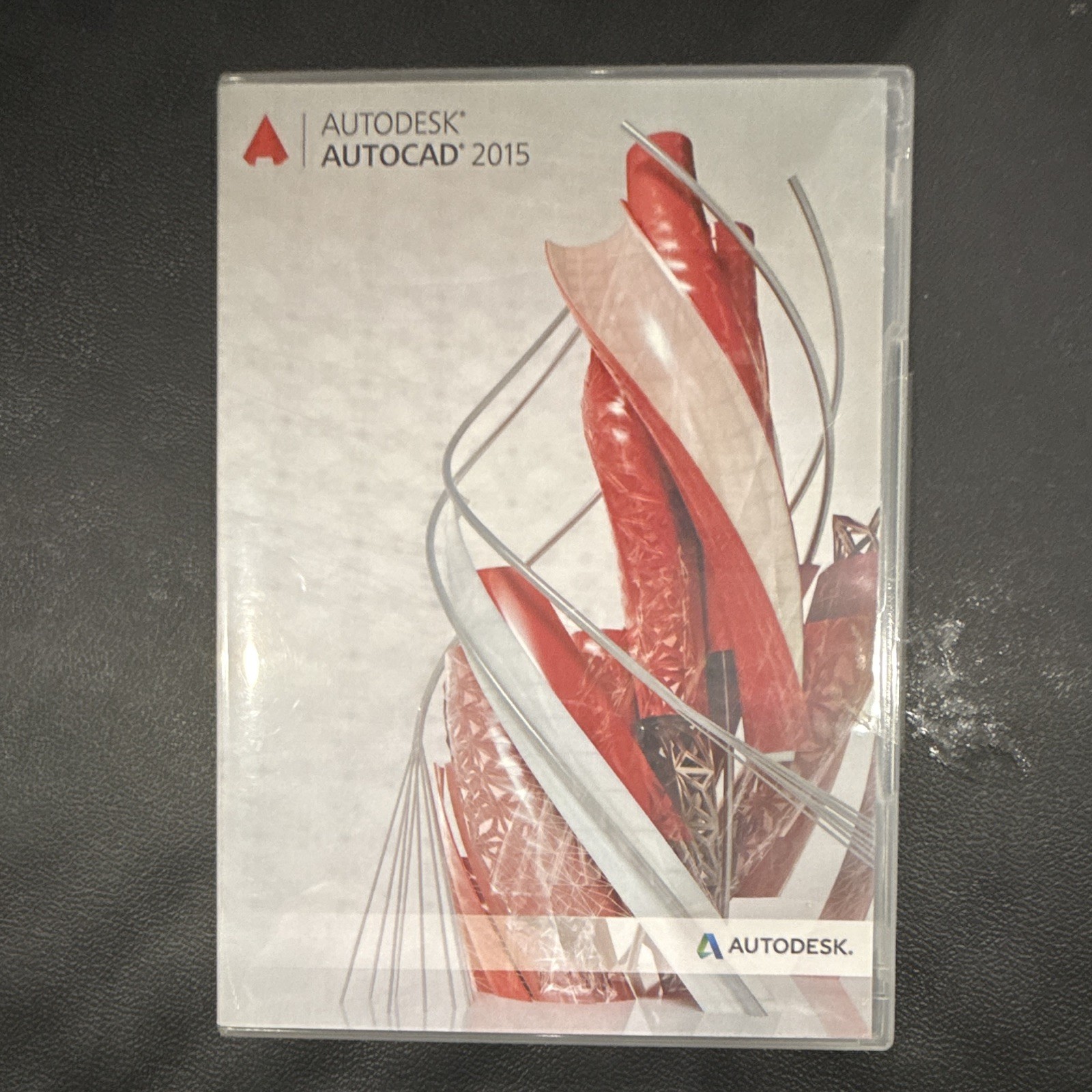 Autodesk AutoCAD 2015 CAD & CAM Software DVD Media Kit (MPN 001G1-02511-1E01)