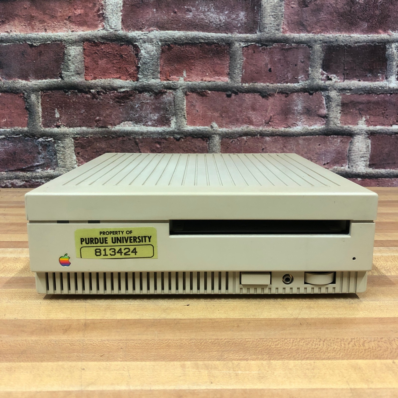 Macintosh AppleCD SC M2850 External CD-ROM Drive for Macintosh Computers