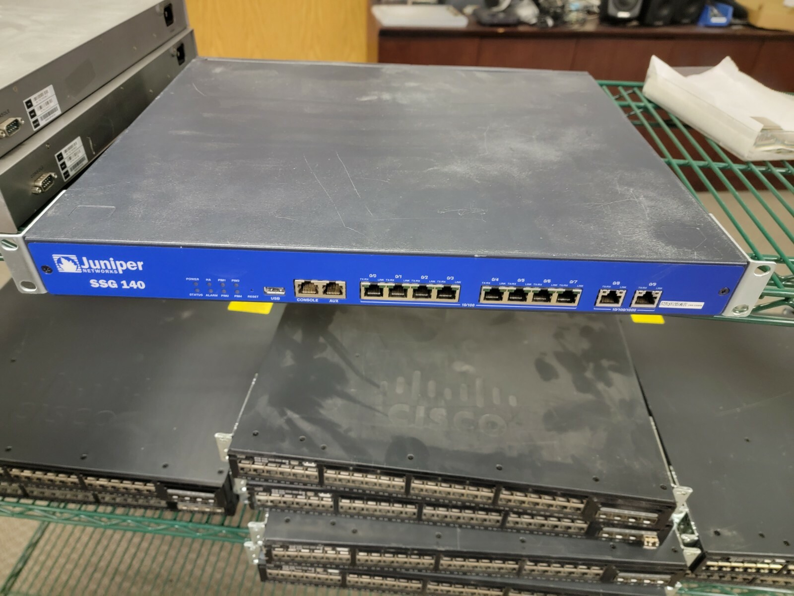 Juniper Networks SSG-140-SG-B Firewall & VPN Secure Services Gateway 1U 